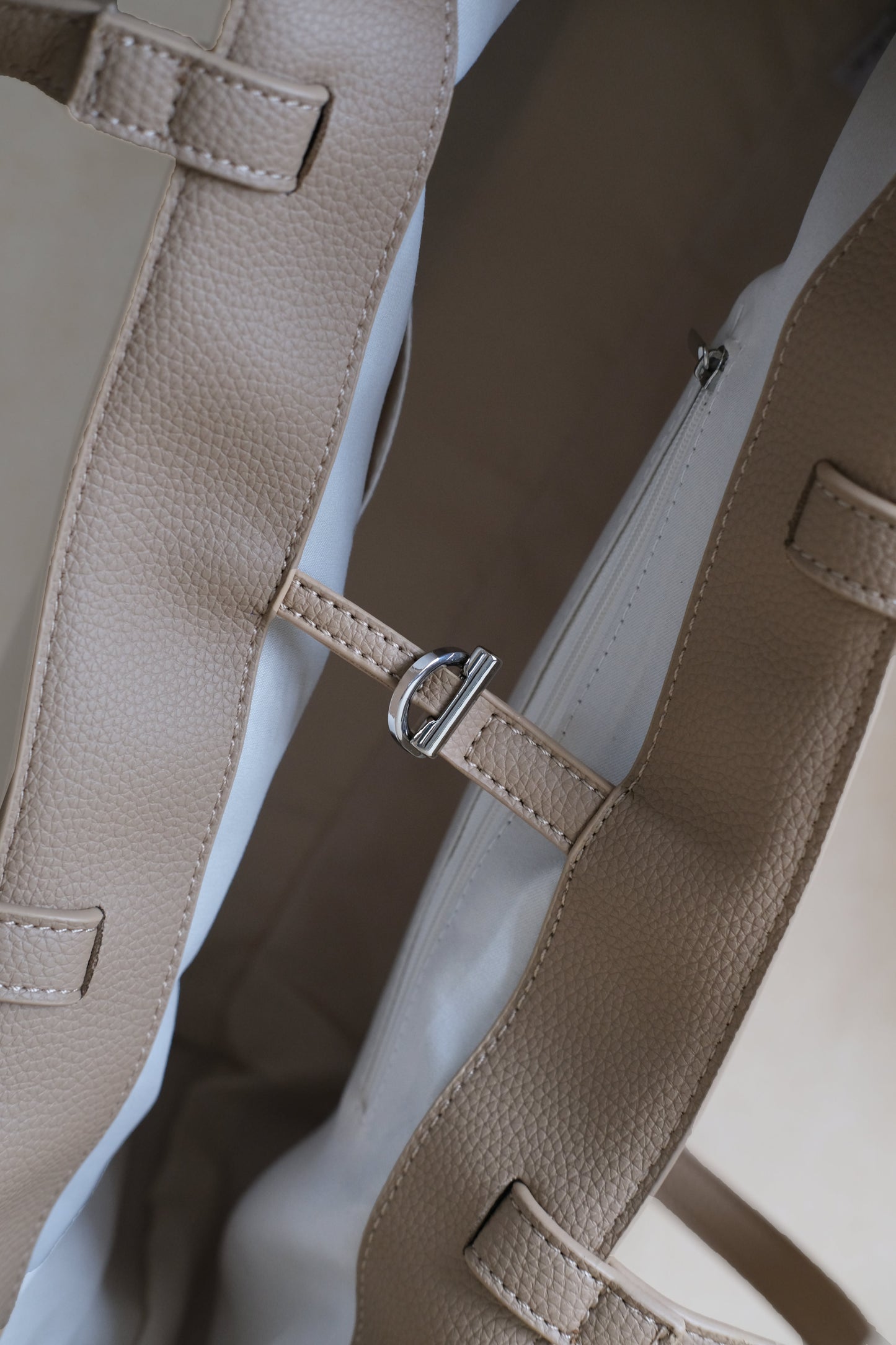 Celeste Commuter Bag - Khaki