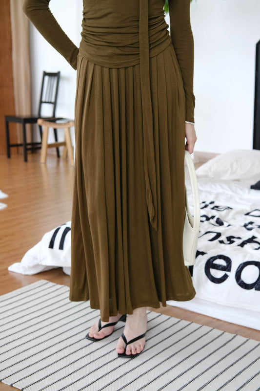 Wide Waist Pleated Pocket Skirt - Mustard Green