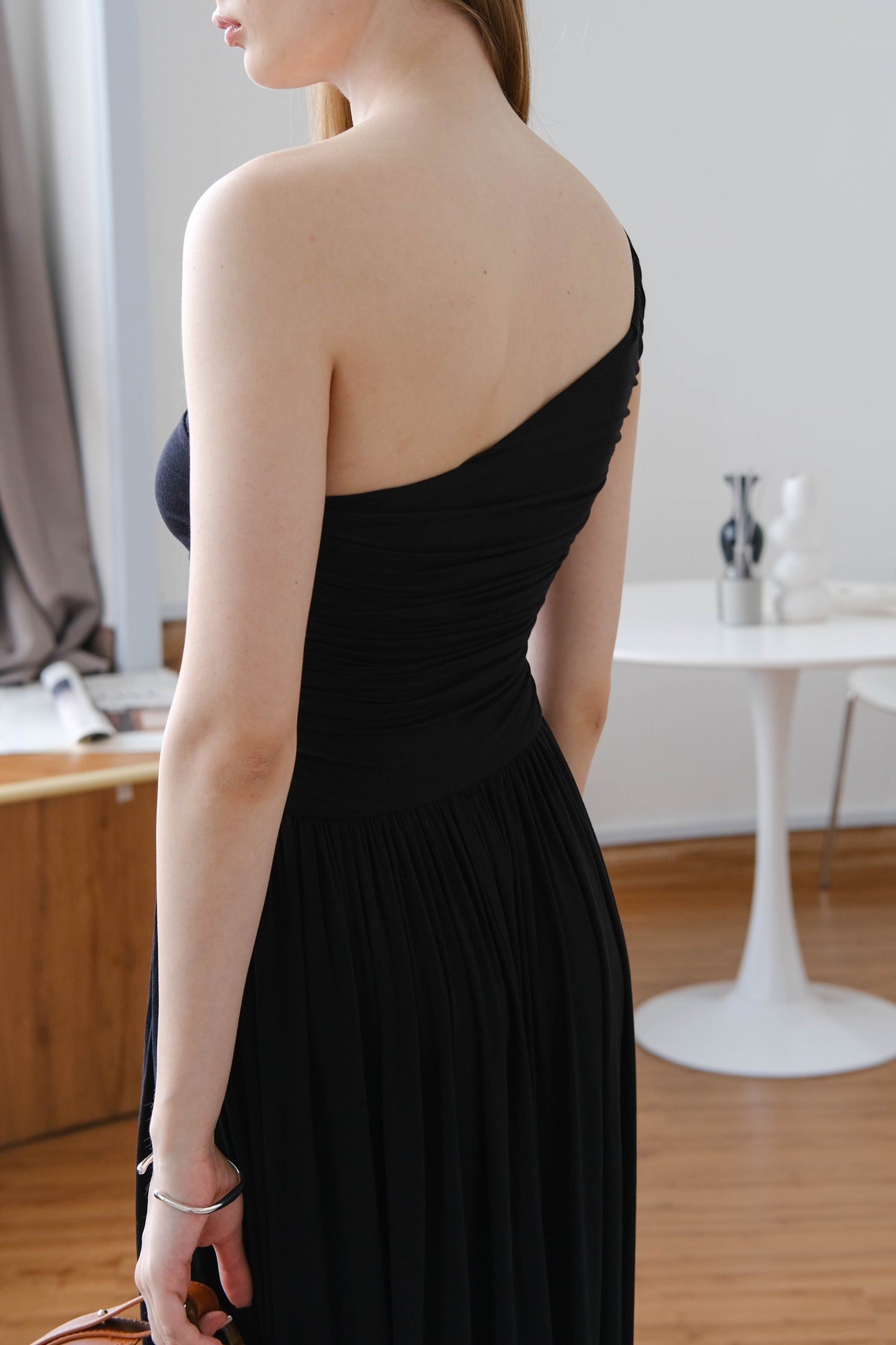 French Sloping Shoulder Pleated Dress - Classic Black