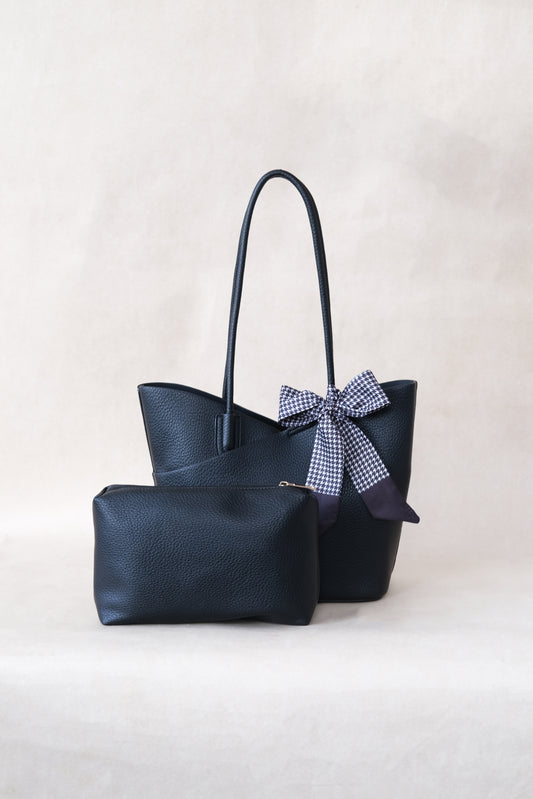 Flower Bud Aura Bag - Black