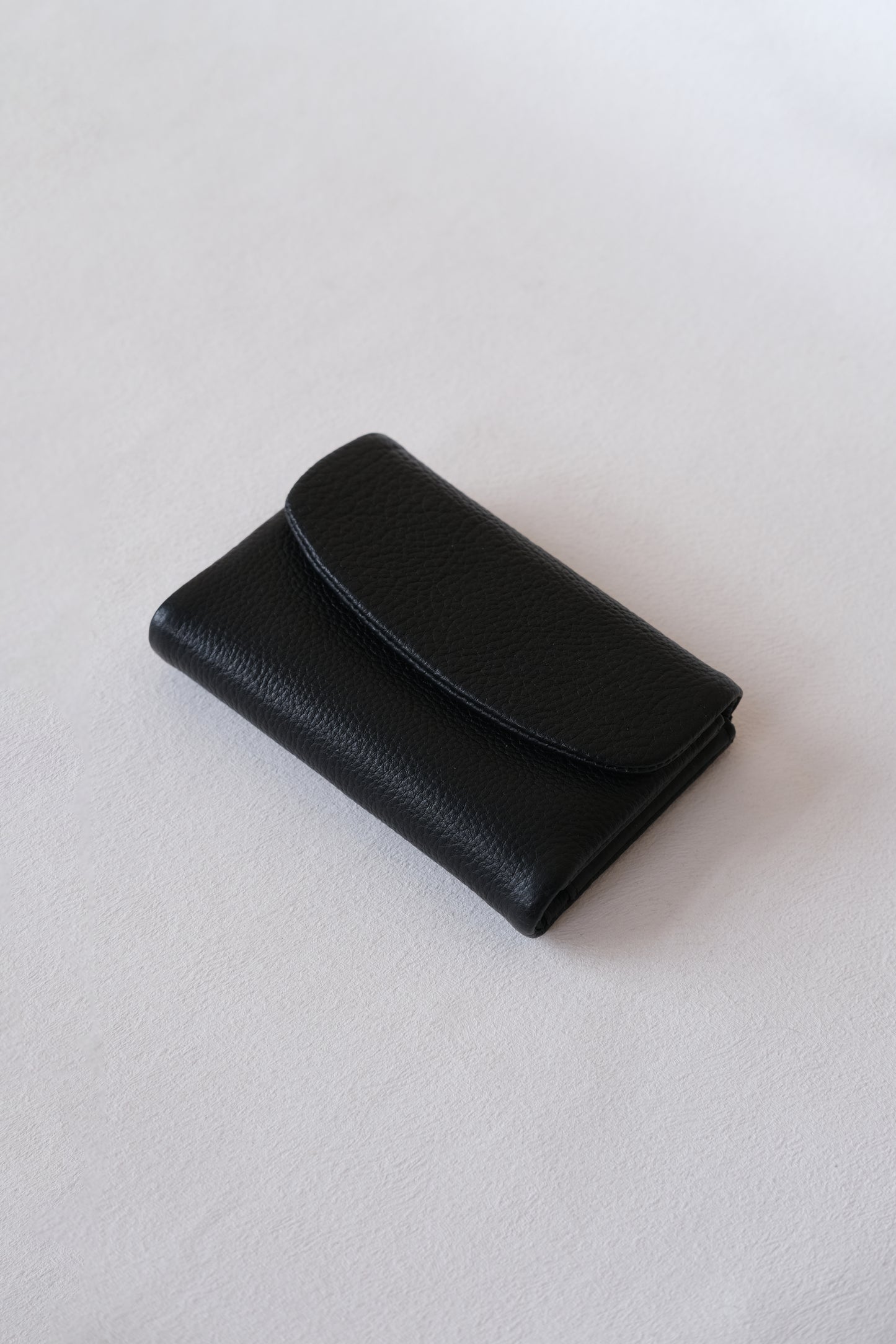 Elara Compact Wallet - Classic Black