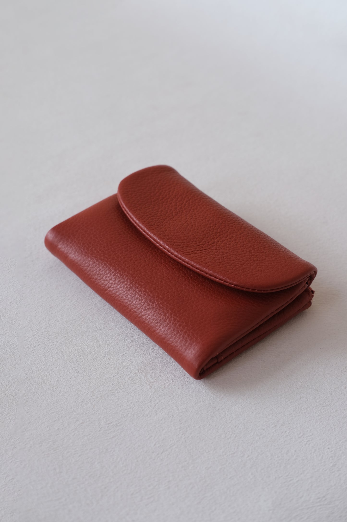 Elara Compact Wallet - Brick Red