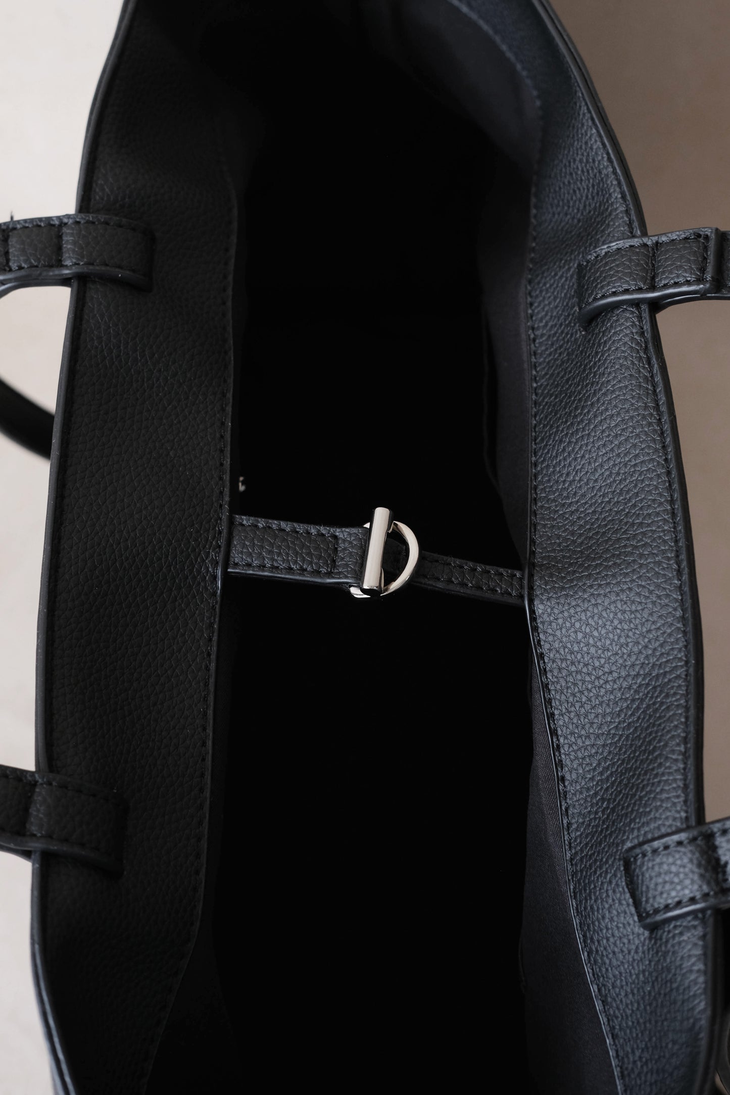 Celeste Commuter Bag - Classic Black