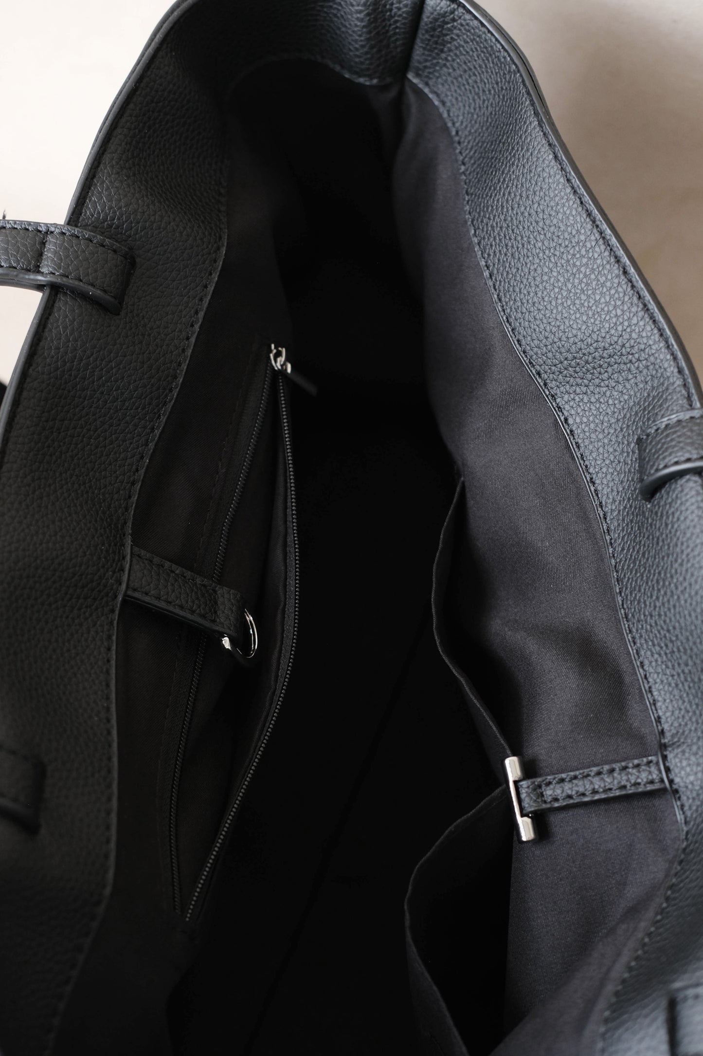 Celeste Commuter Bag - Classic Black