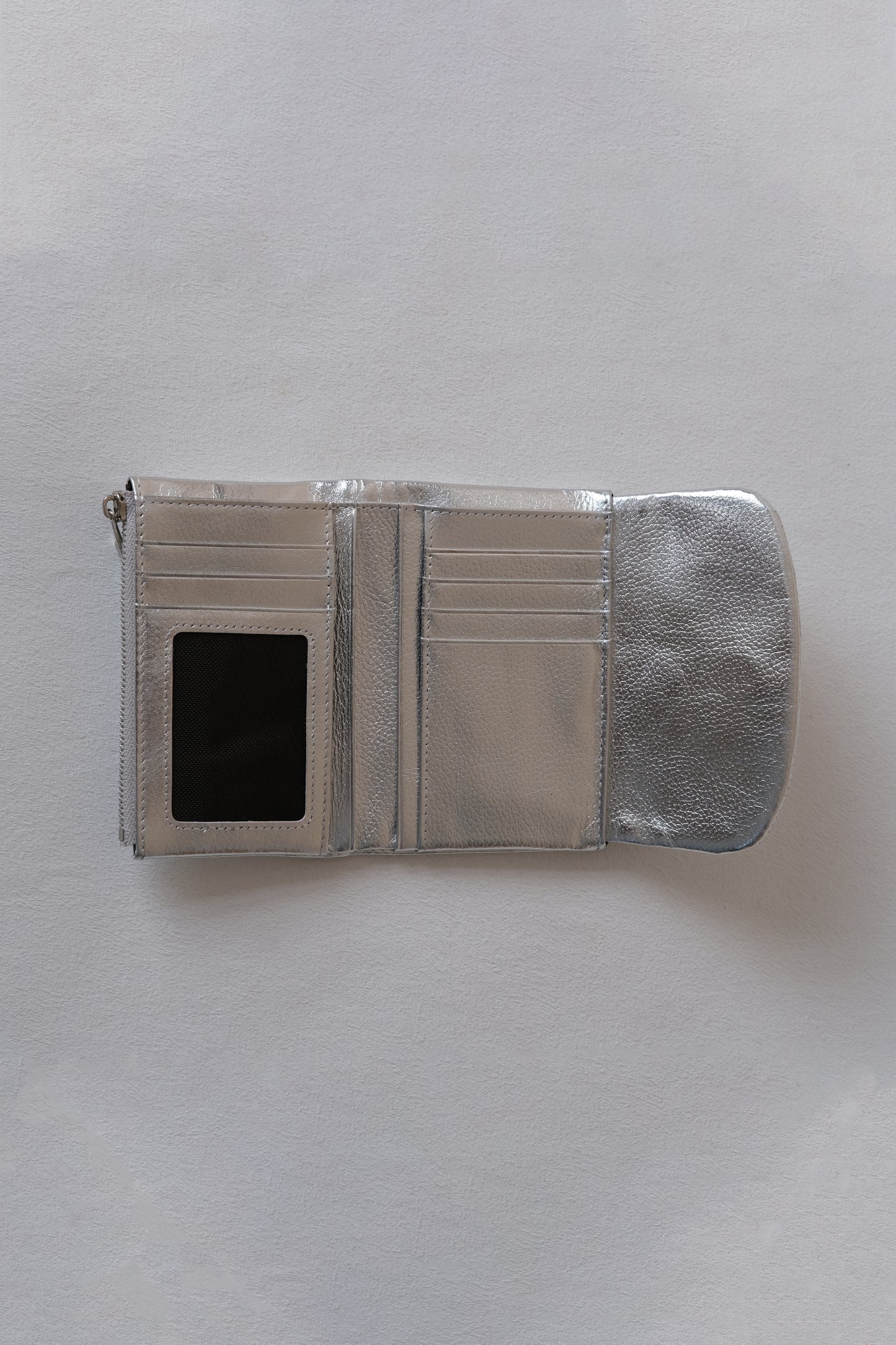 Elara Compact Wallet - Silver