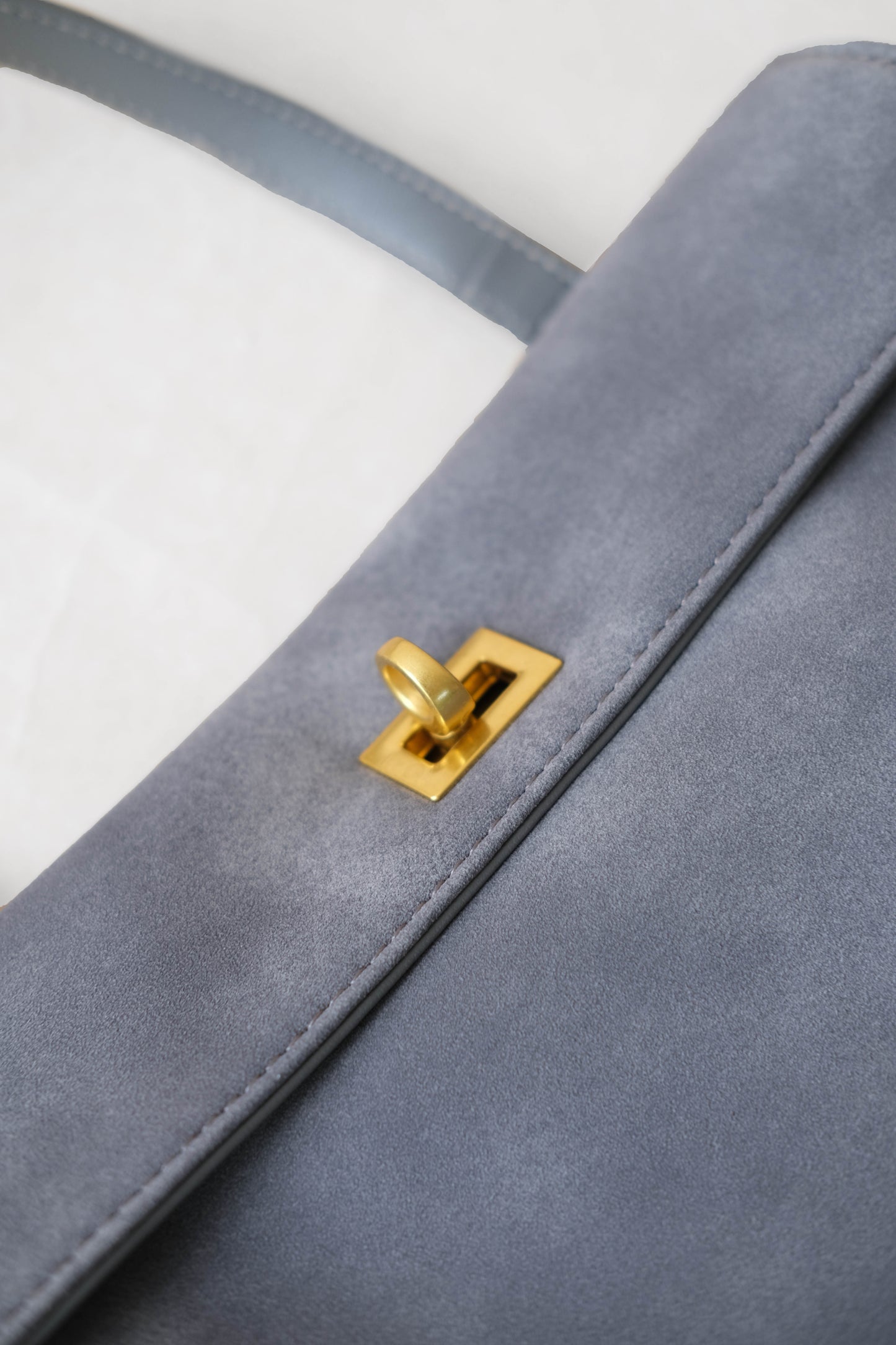 The Aurelia Rodeo - Warm Grey