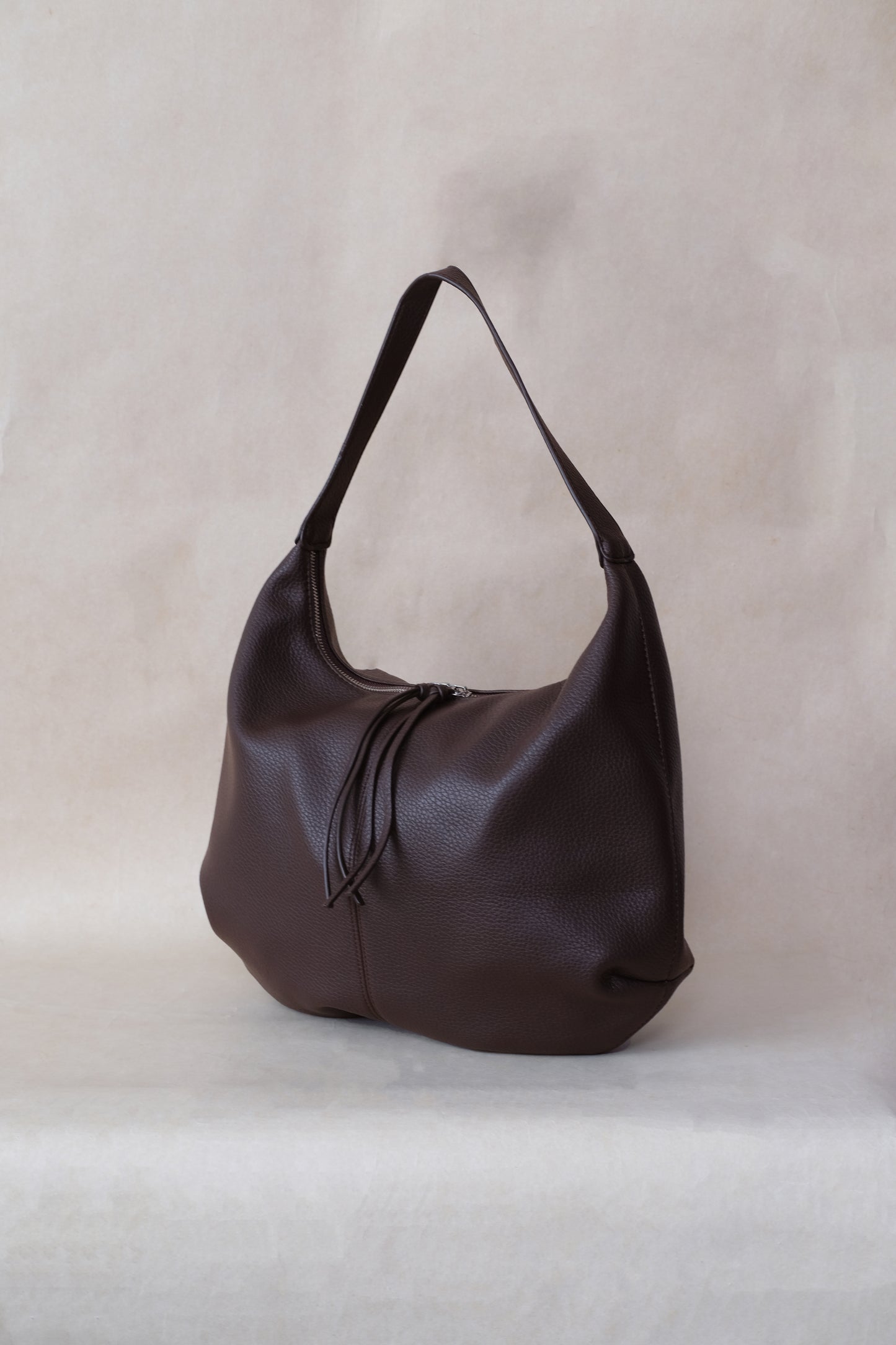 Elara Commuter Tote - Coffee