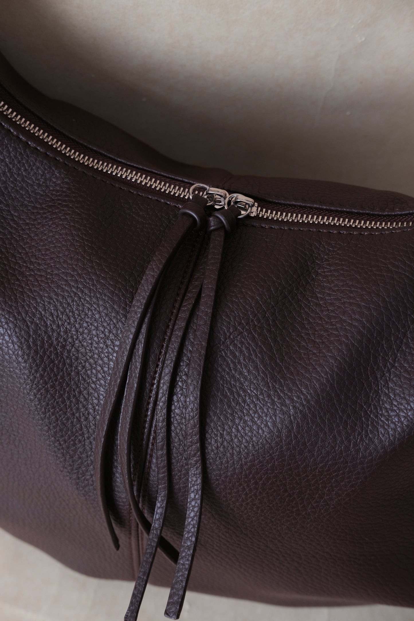Elara Commuter Tote - Coffee