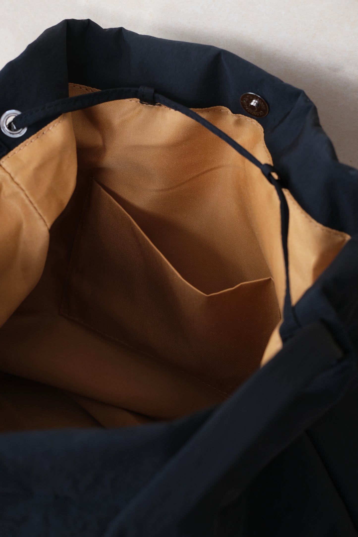 Everyday Nylon Carryall - Classic Black