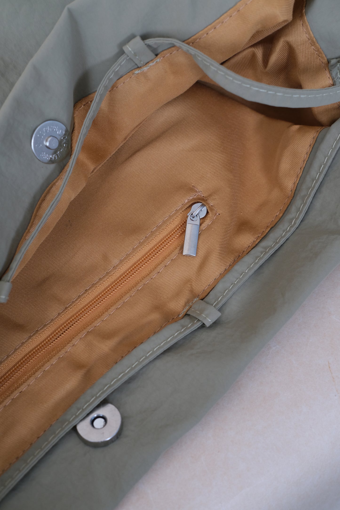 Everyday Nylon Carryall - Green