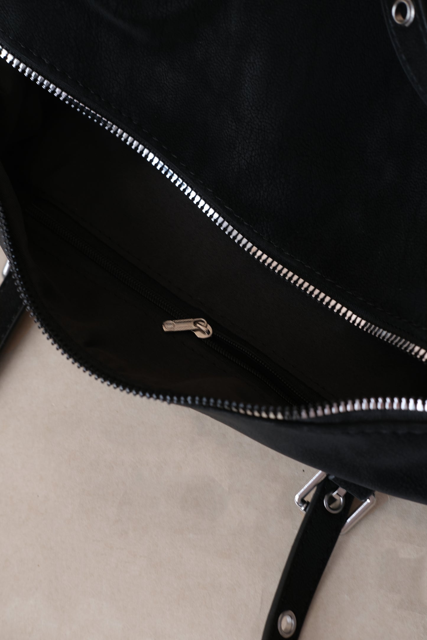 The Muse Tote - Classic Black