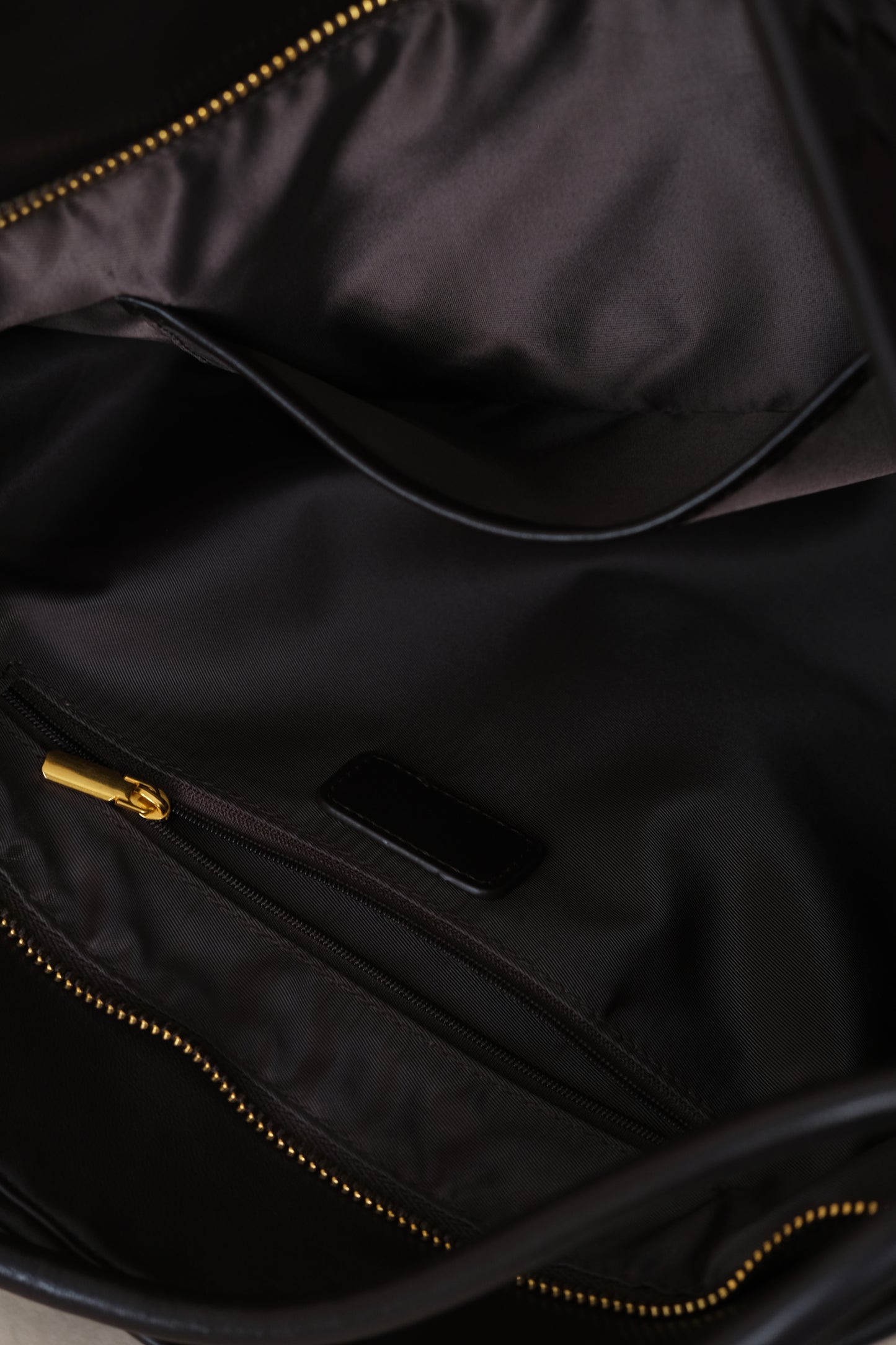 Artisan Heritage Bag - Black Currant