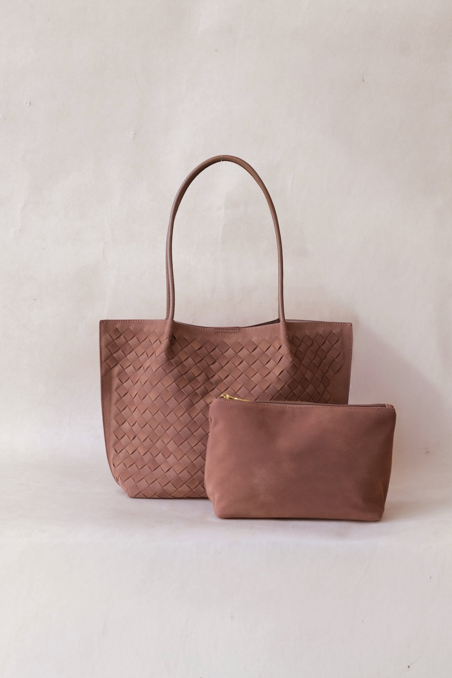The Artisan Grande Tote - Chestnut