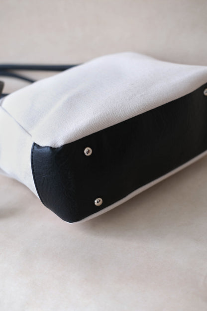 The Isabelle Shell Tote - White