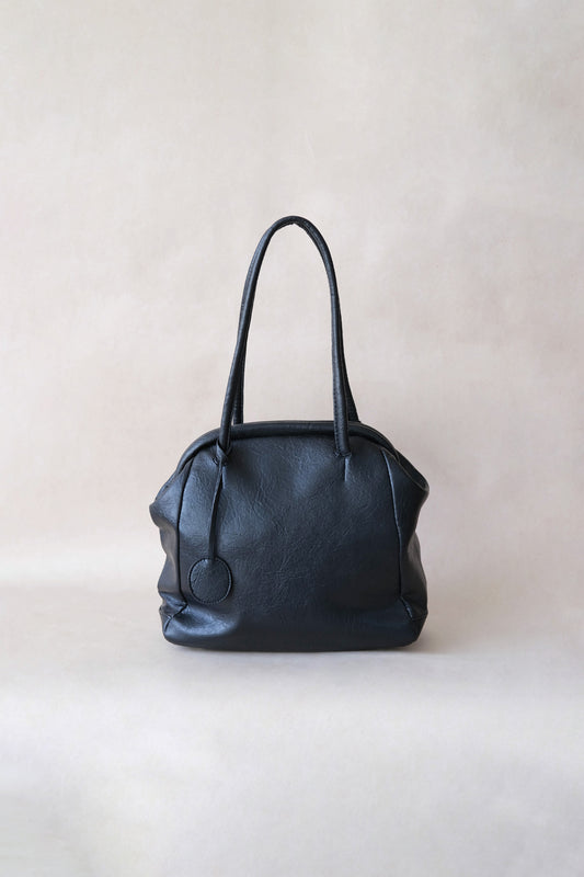 The Isabelle Shell Tote - Classic Black