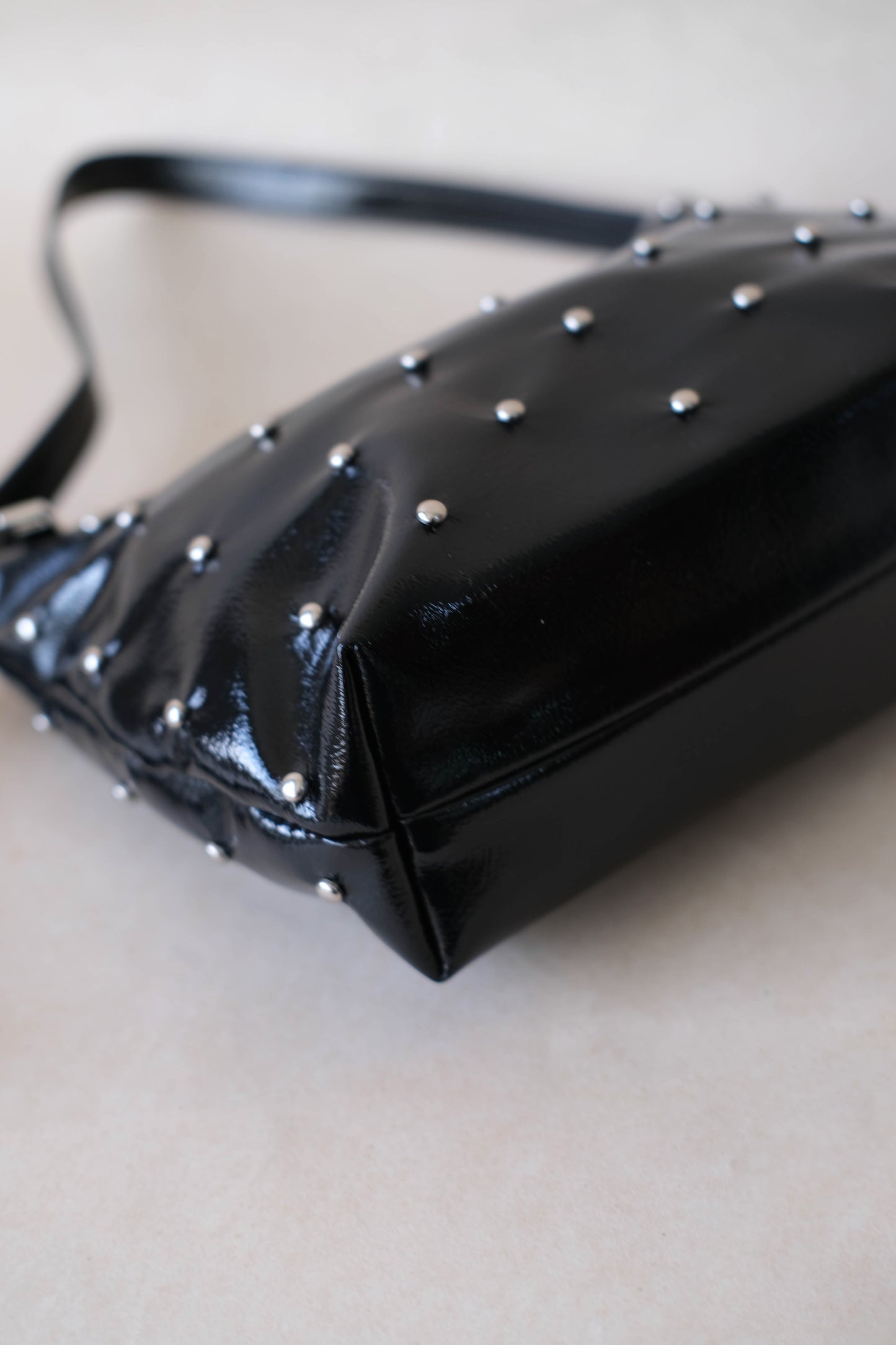 Amara Shine Bag - Classic Black