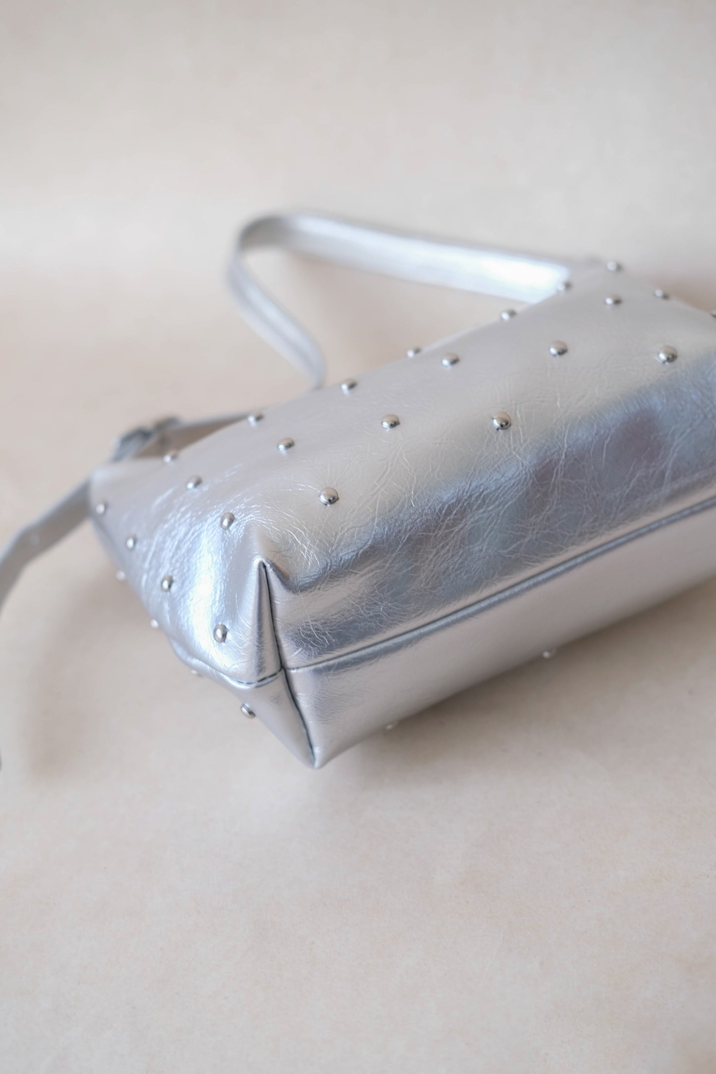 Amara Shine Bag - Silver