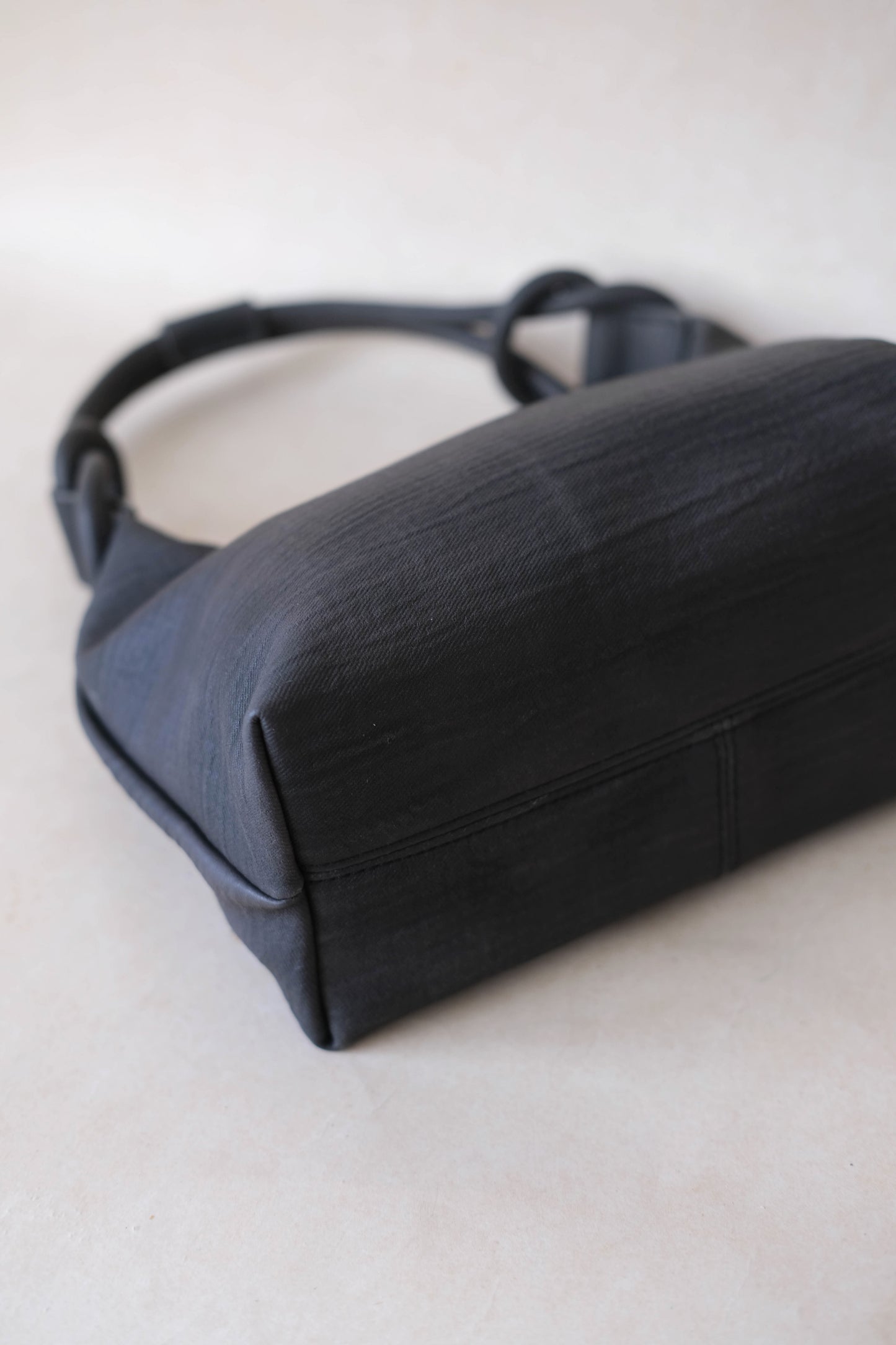 Margaux Four-Way - Dark Gray