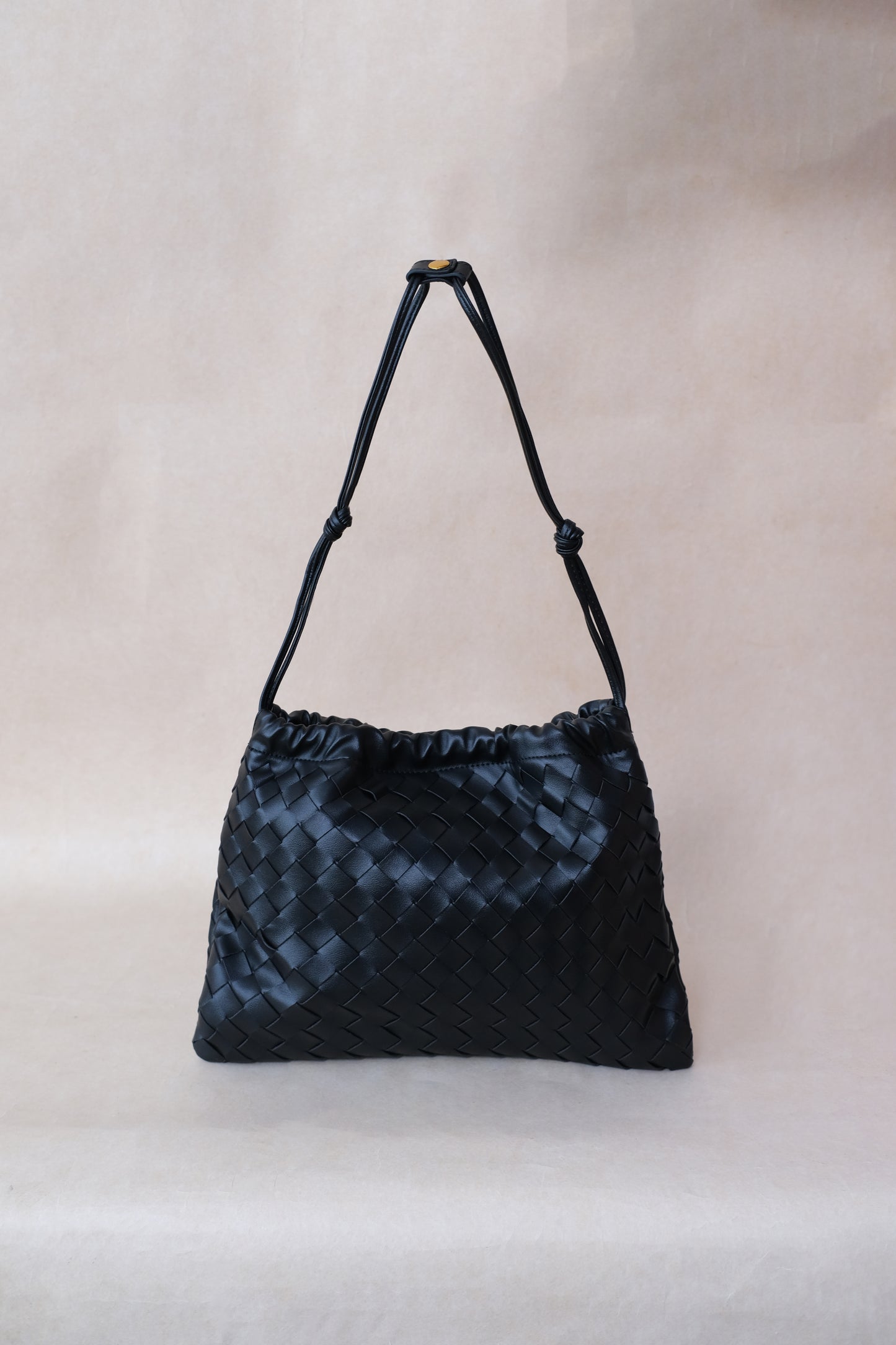 Artisan Cloud Satchel - Shinny Black