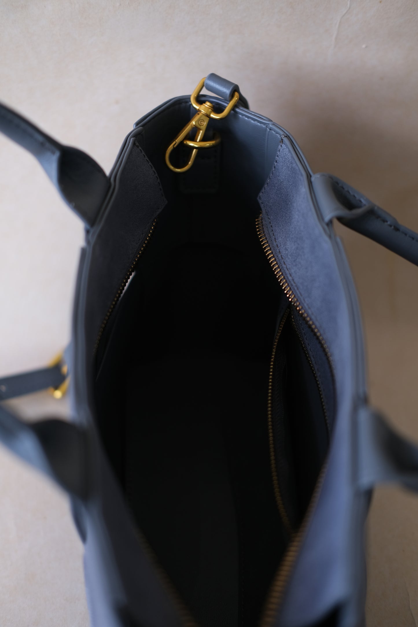 Maison Artisan Tote - Warm Gray