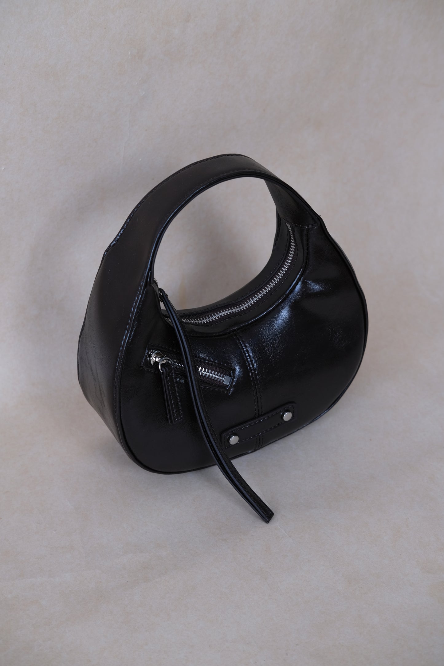 Véra Mini Hobo Bag - Classic Black