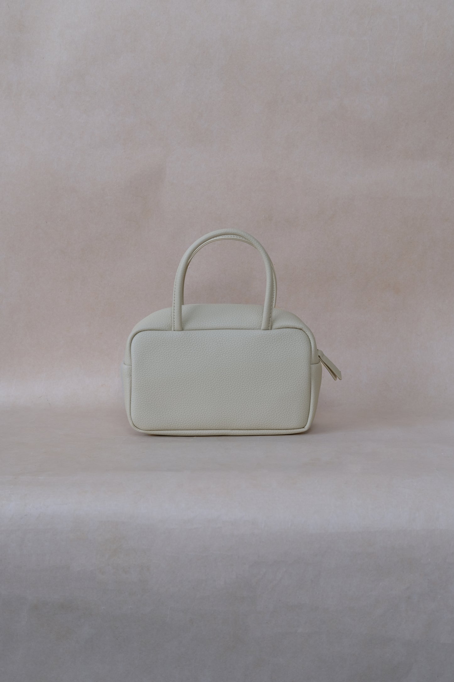 Aurelia Mini Boston - Cream White