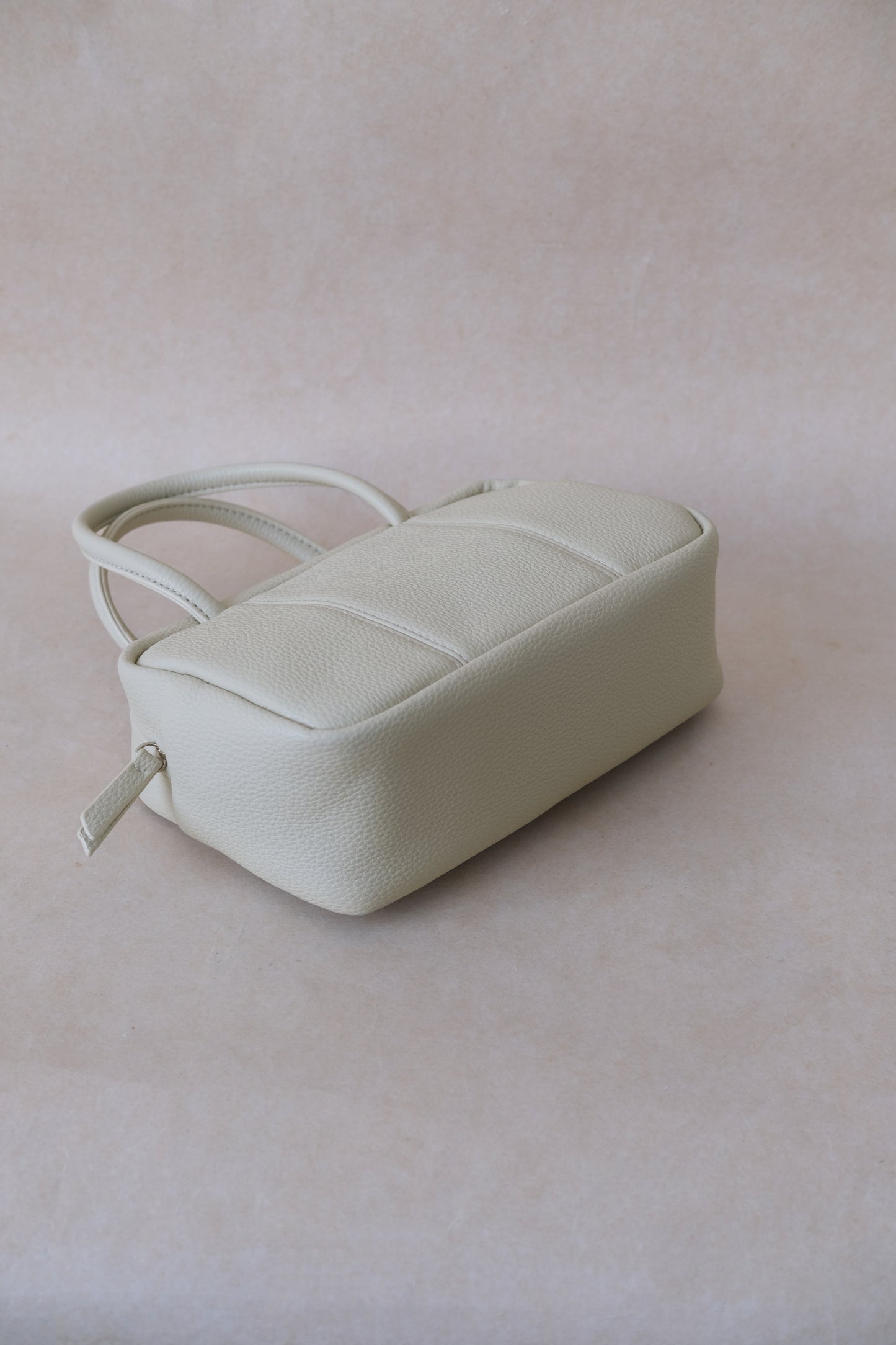 Aurelia Mini Boston - Cream White