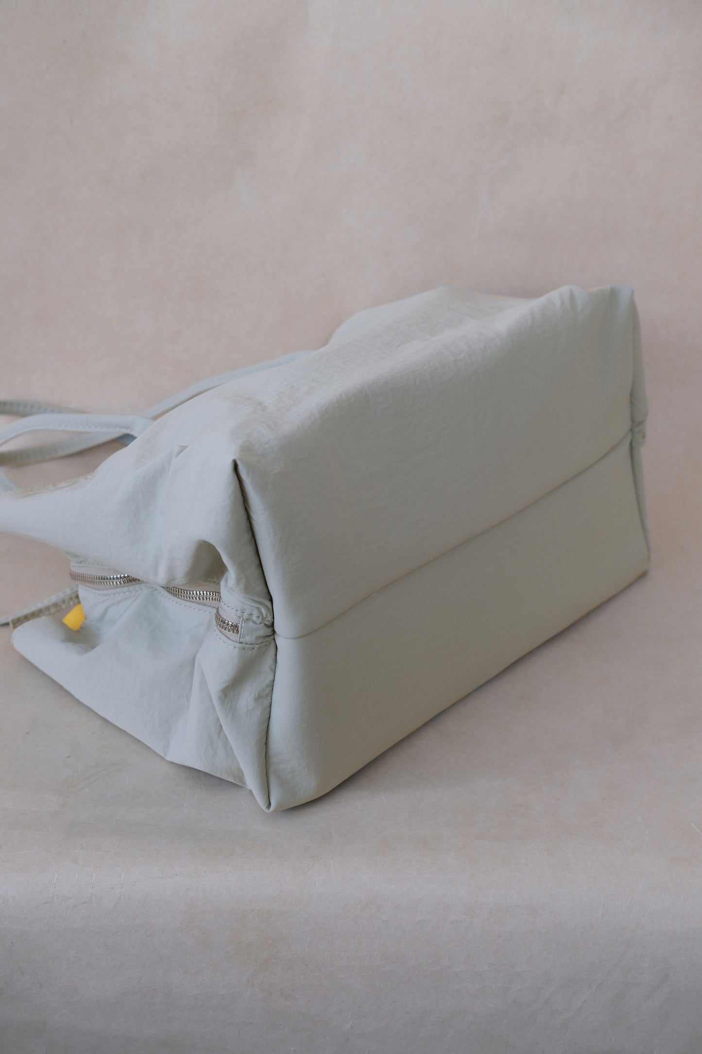 Noir Atelier Utility Tote - Grey Yellow