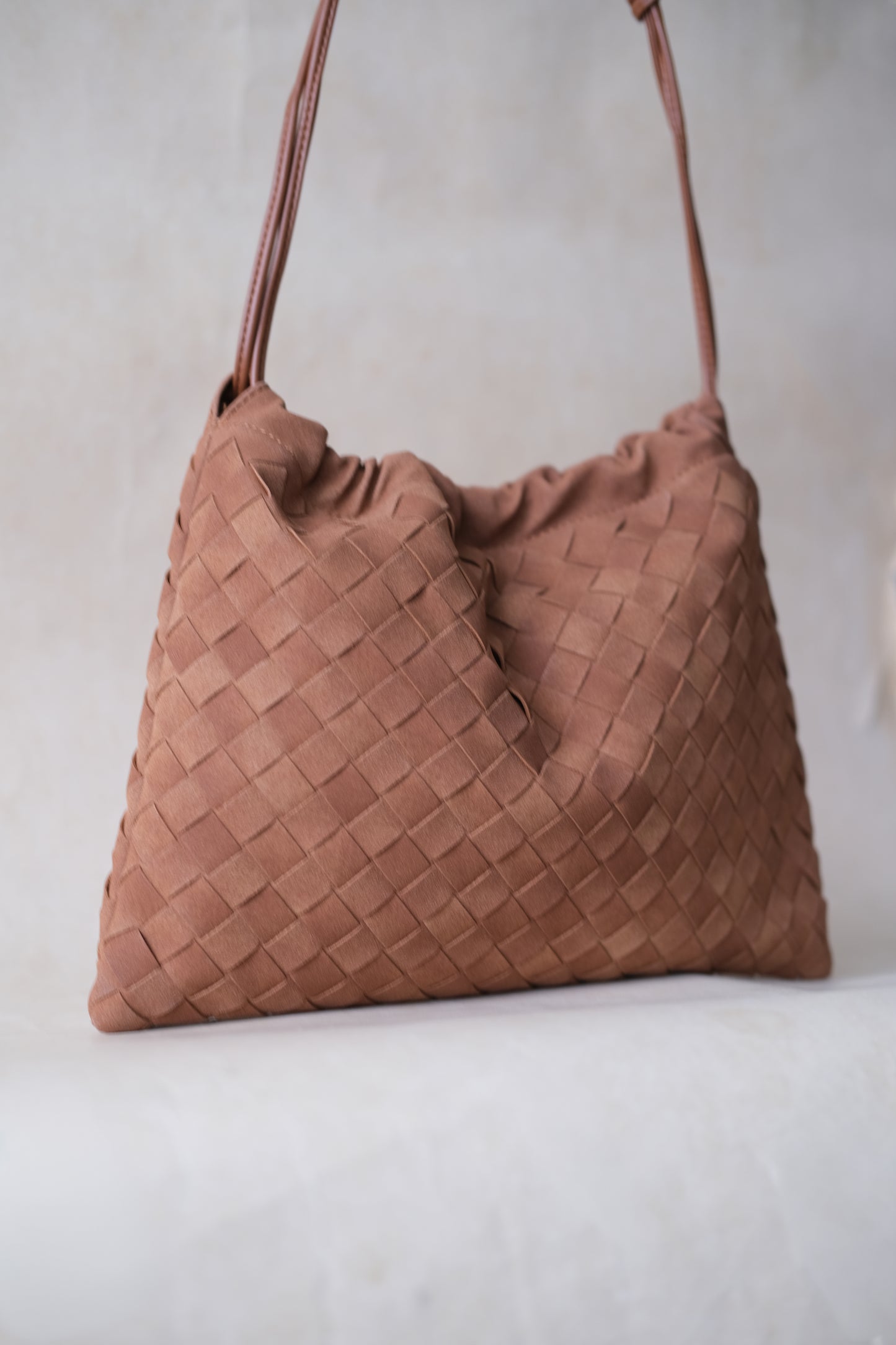 Artisan Cloud Satchel - Chestnut