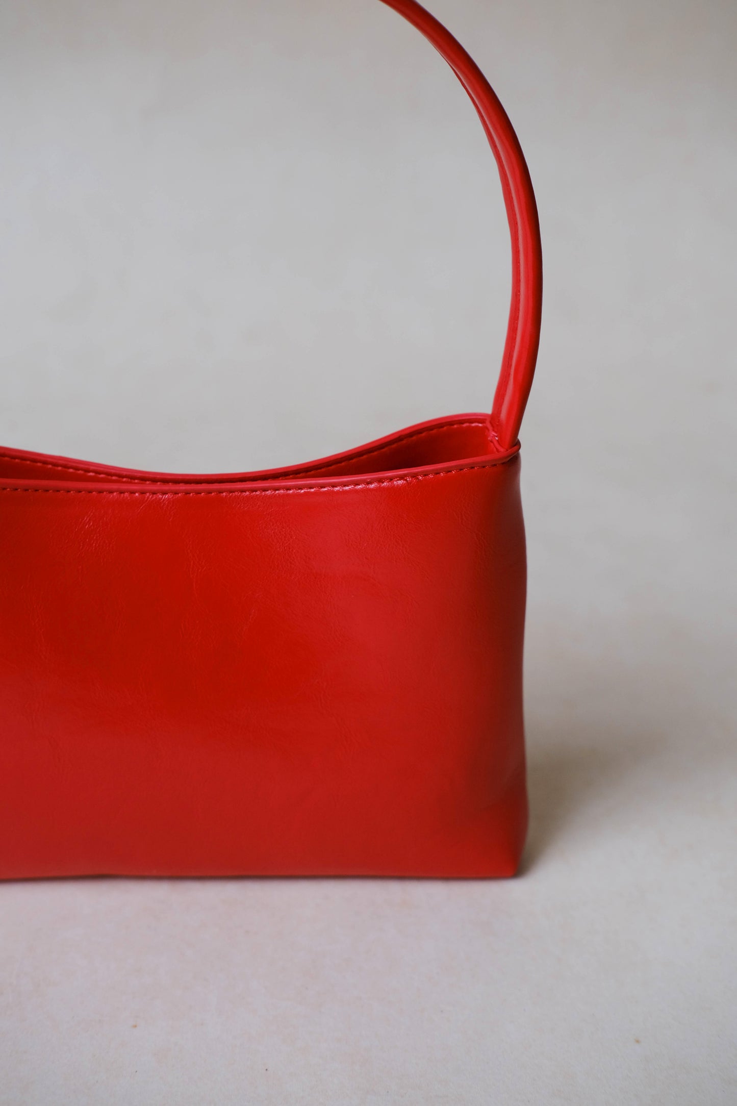 French Style Versatile Armpit Bag - Elegant Red