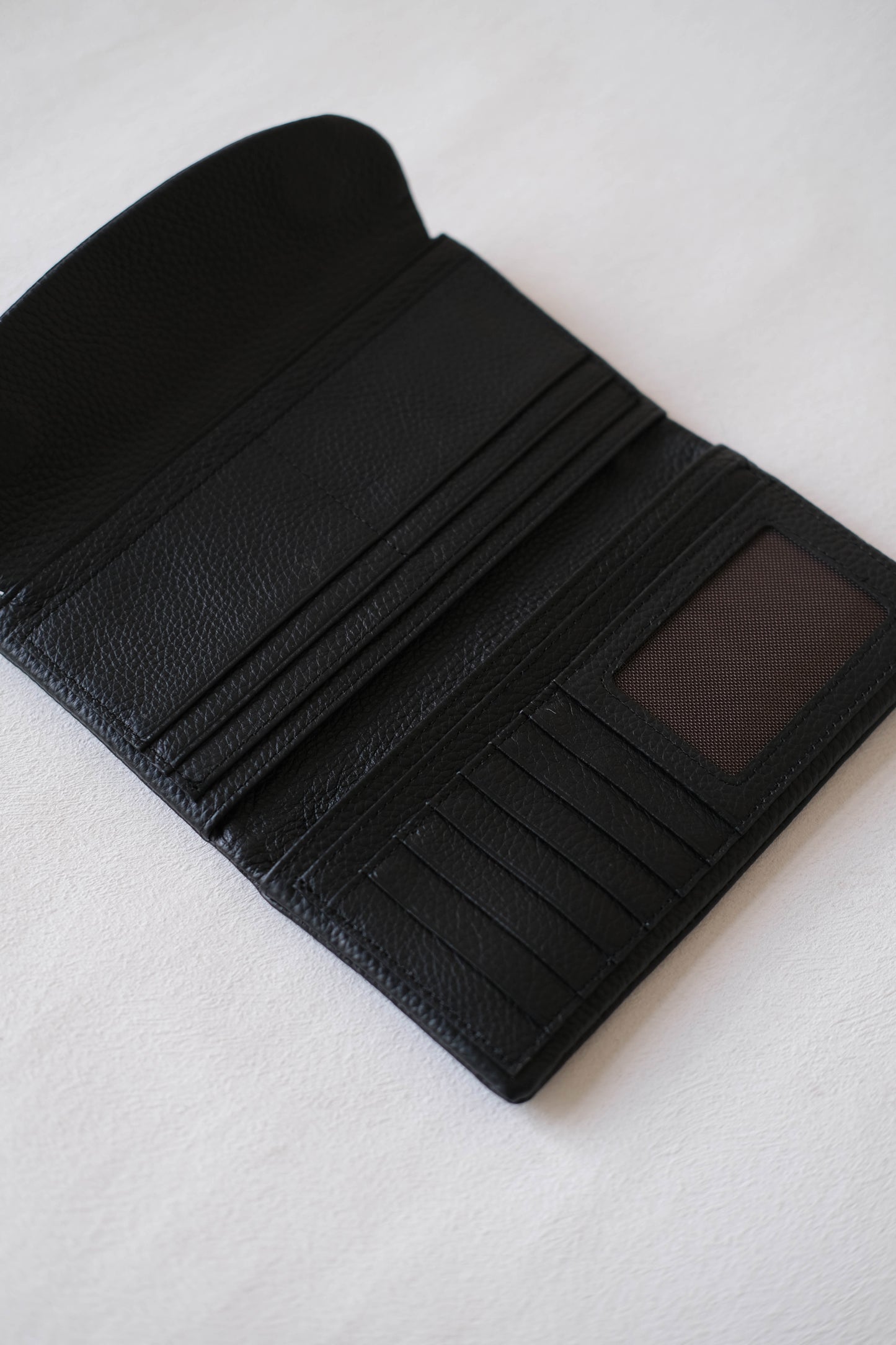 Aurora Classic Long Wallet - Classic Black