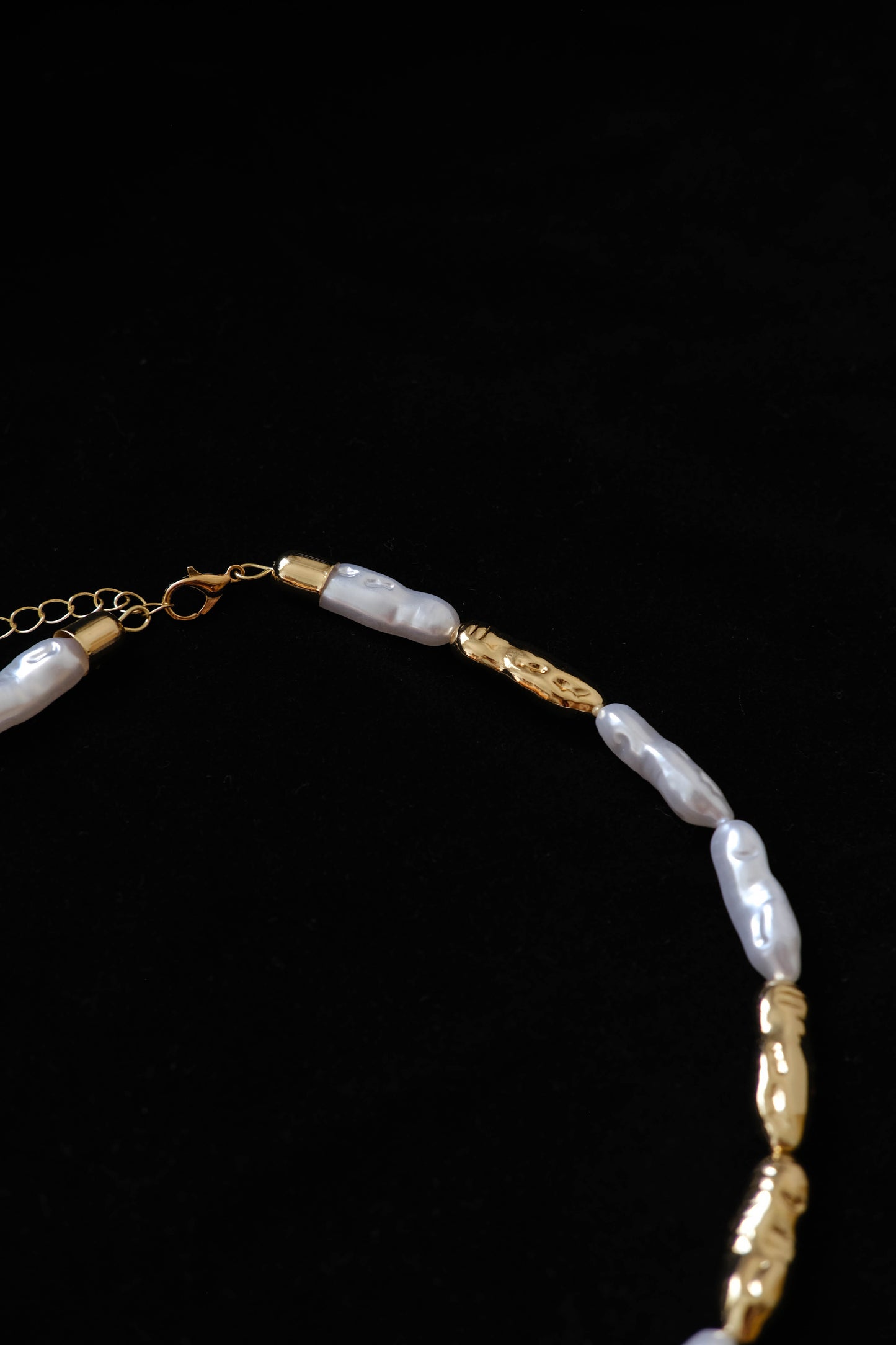 Pearl Clavicle Chain