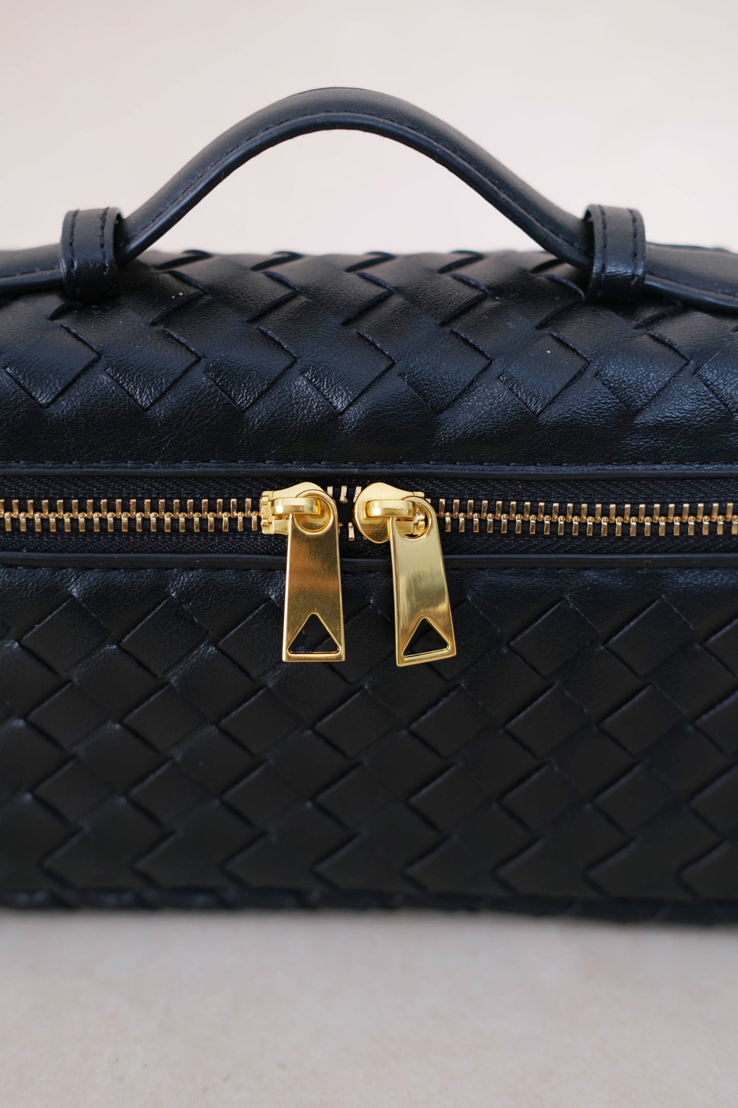 Artisan Aurelia Mini Box - Classic Black