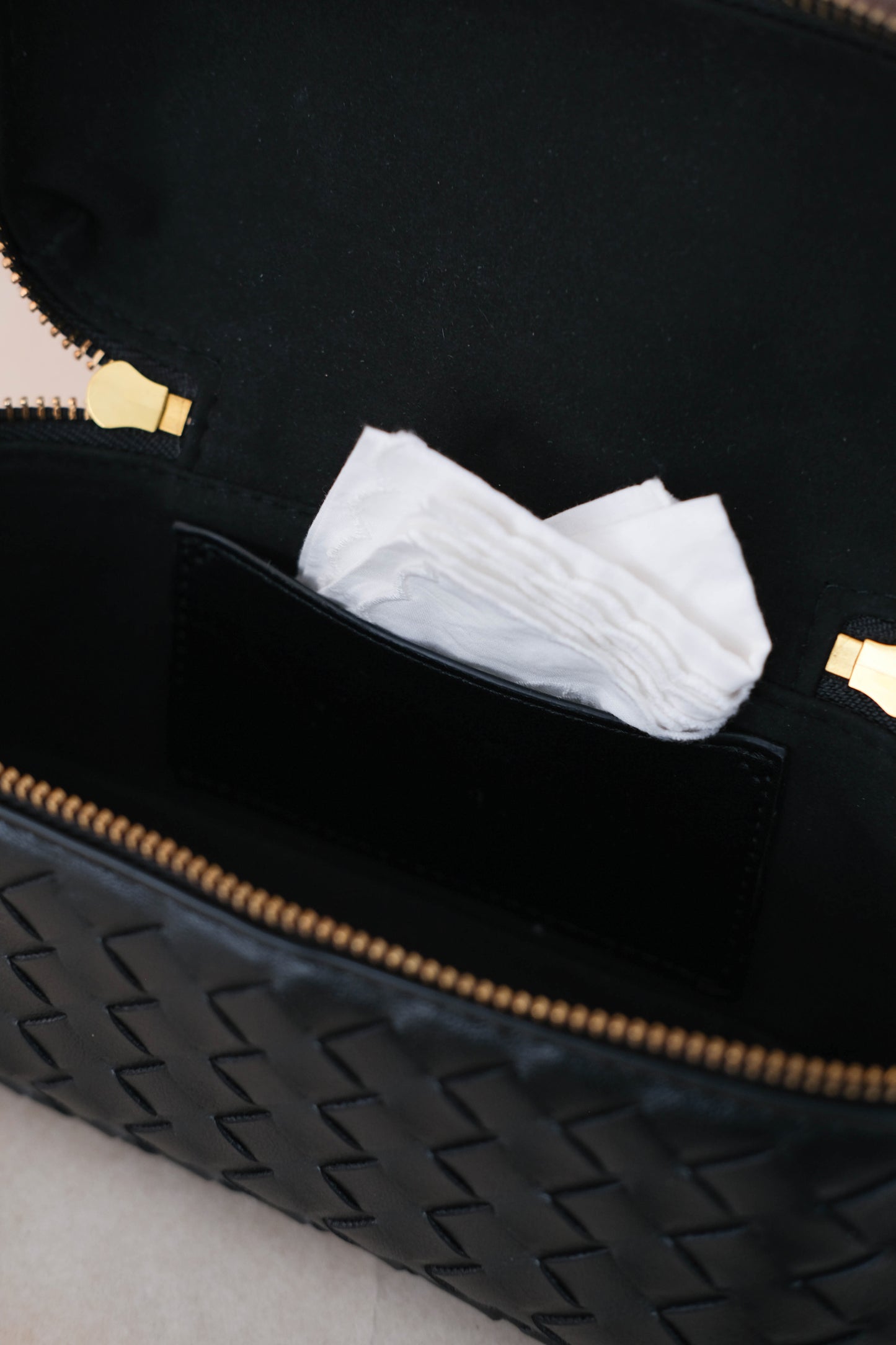 Artisan Aurelia Mini Box - Classic Black