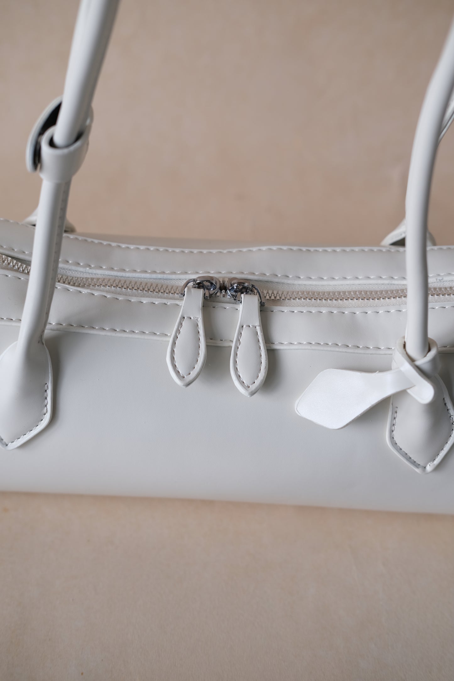 Clémence Shoulder Baguette - White