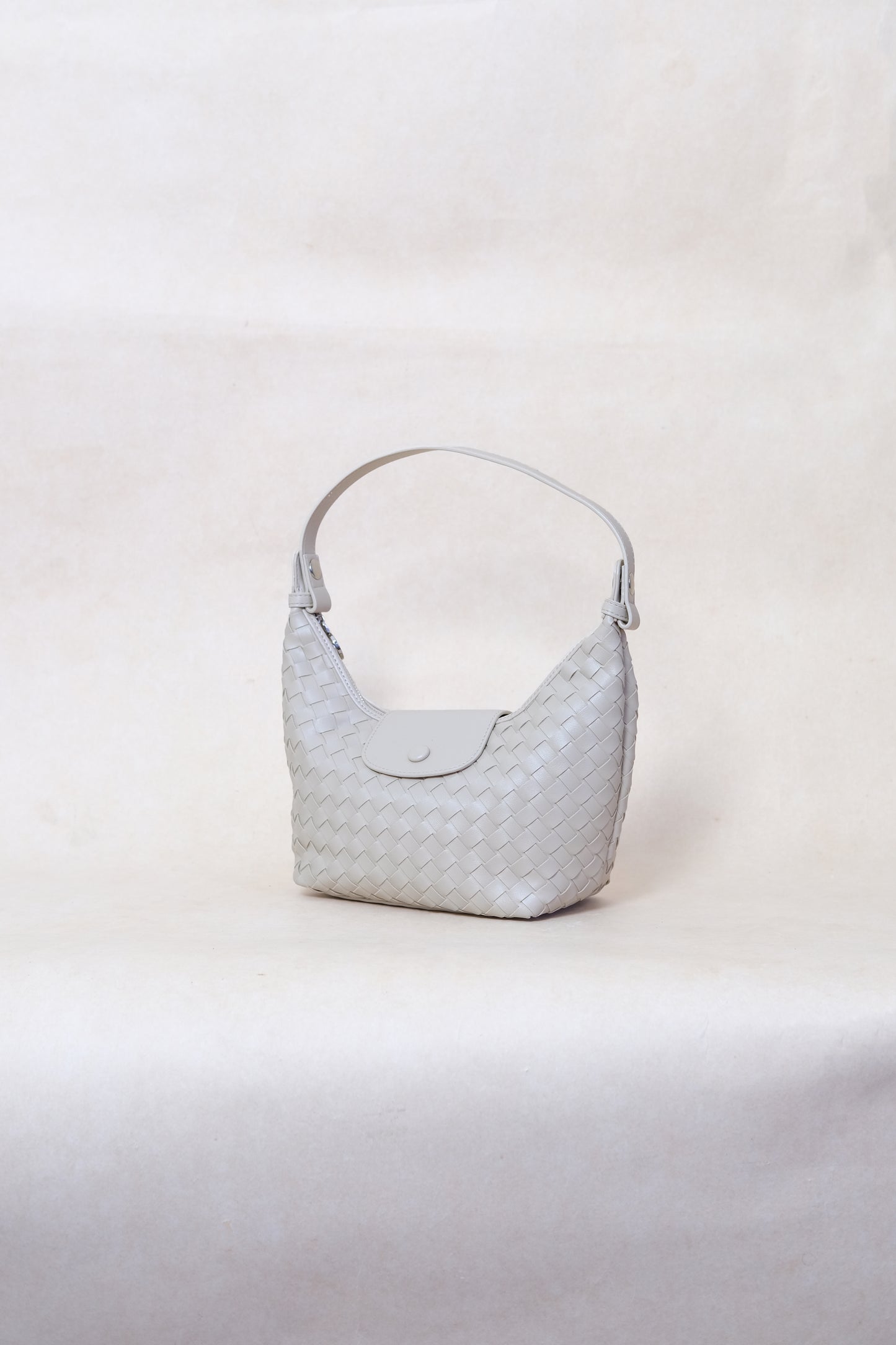 Artisan Aurelia Crescent Bag - White Sand