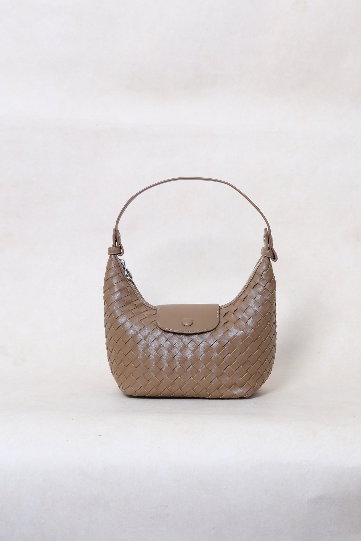 Artisan Aurelia Crescent Bag - Walnut Brown