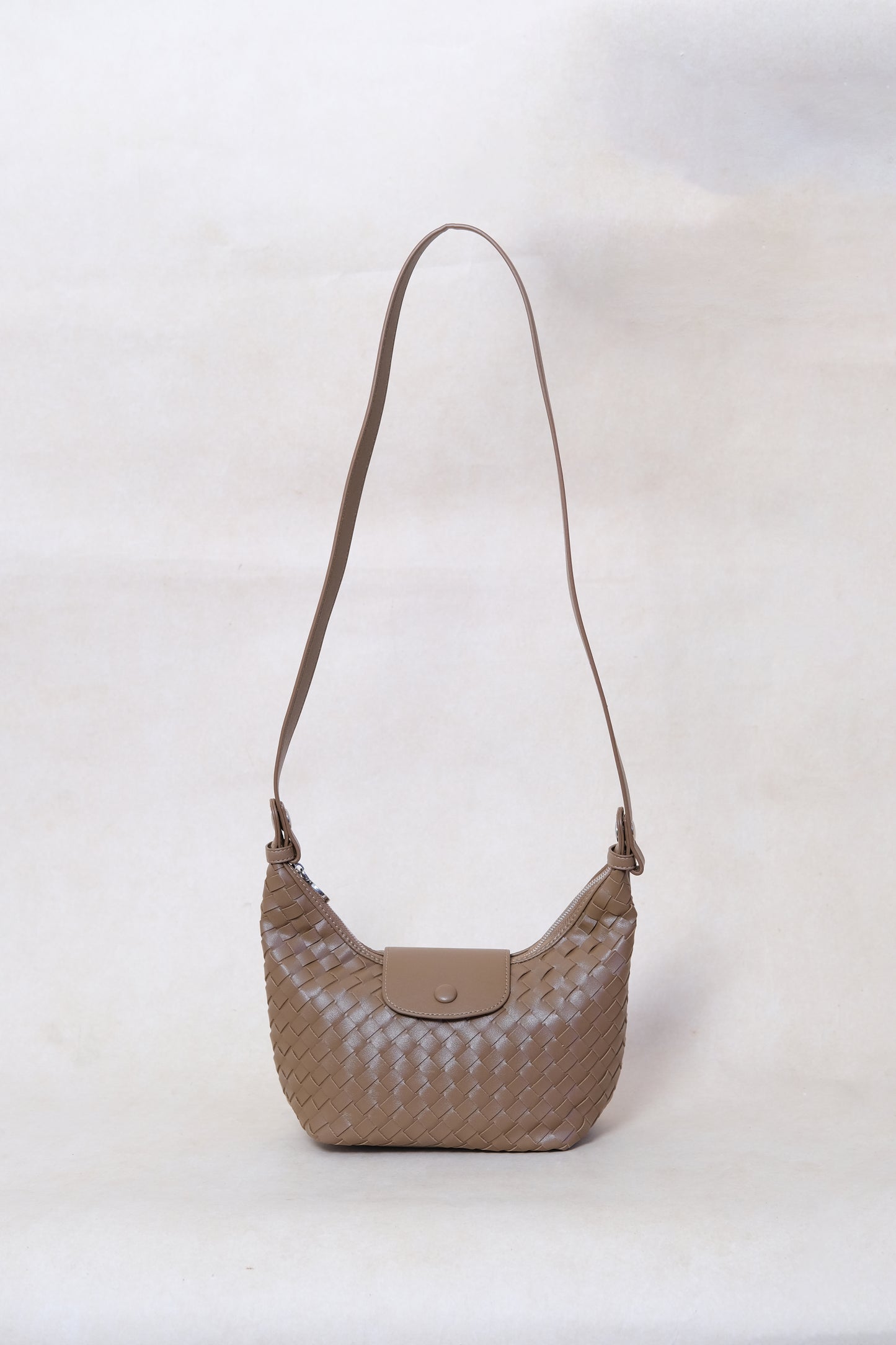Artisan Aurelia Crescent Bag - Walnut Brown