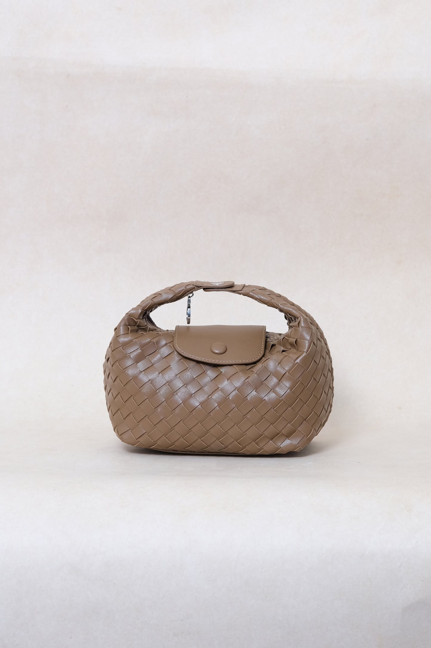 Artisan Aurelia Crescent Bag - Walnut Brown