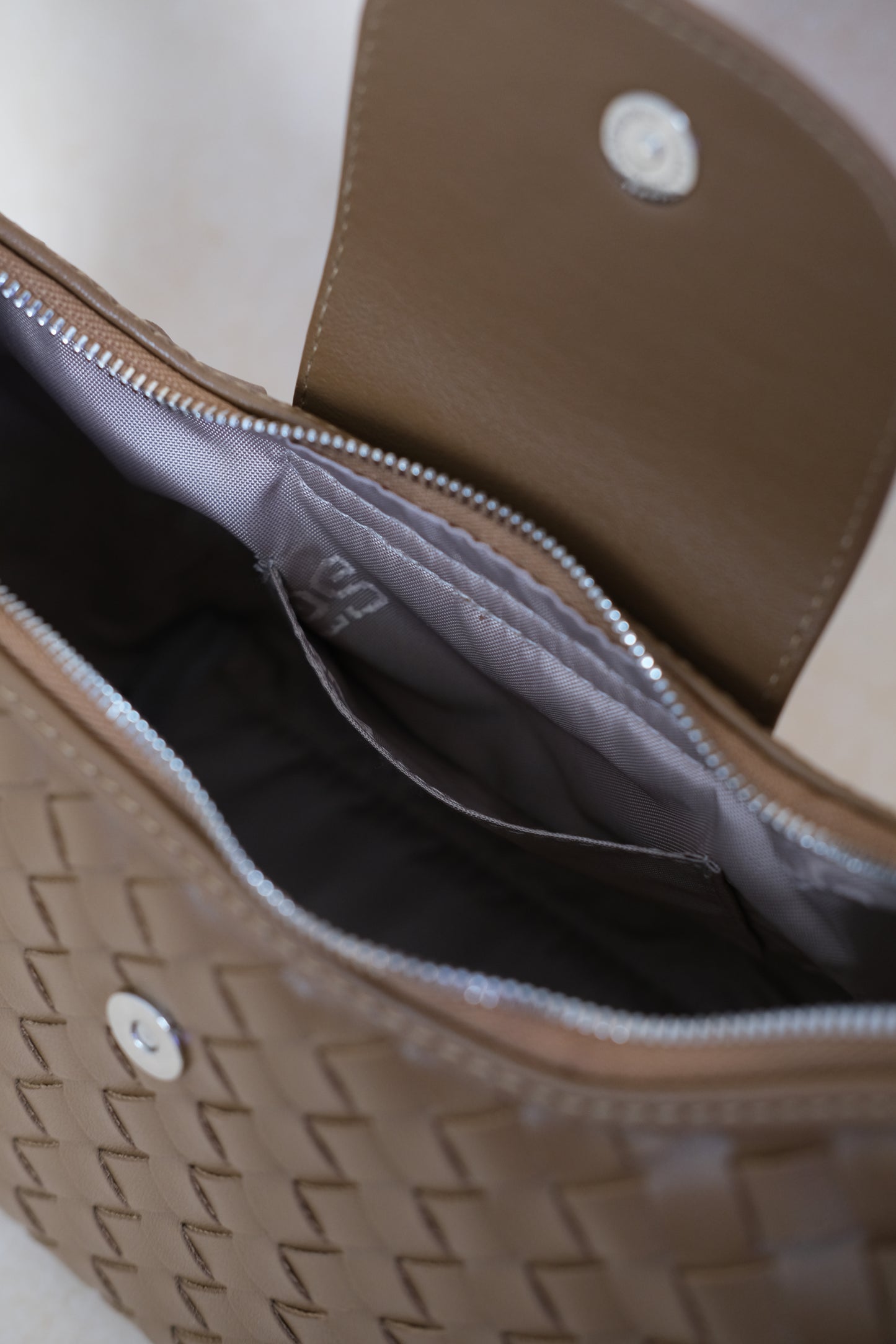 Artisan Aurelia Crescent Bag - Walnut Brown