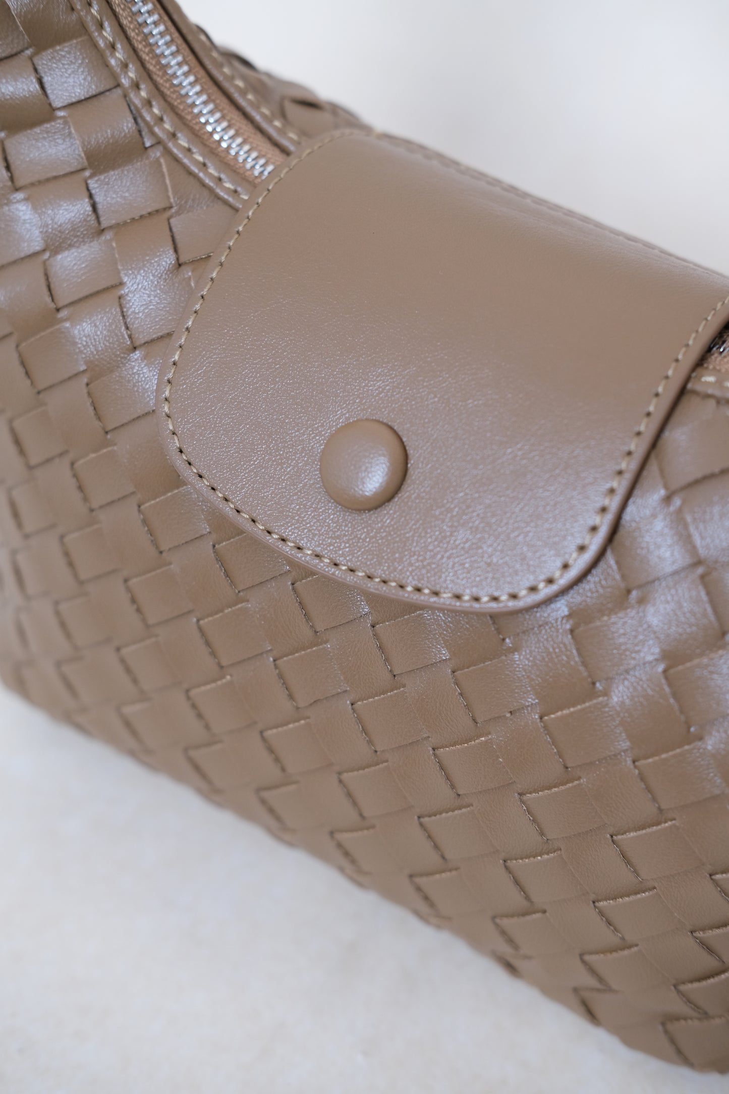 Artisan Aurelia Crescent Bag - Walnut Brown