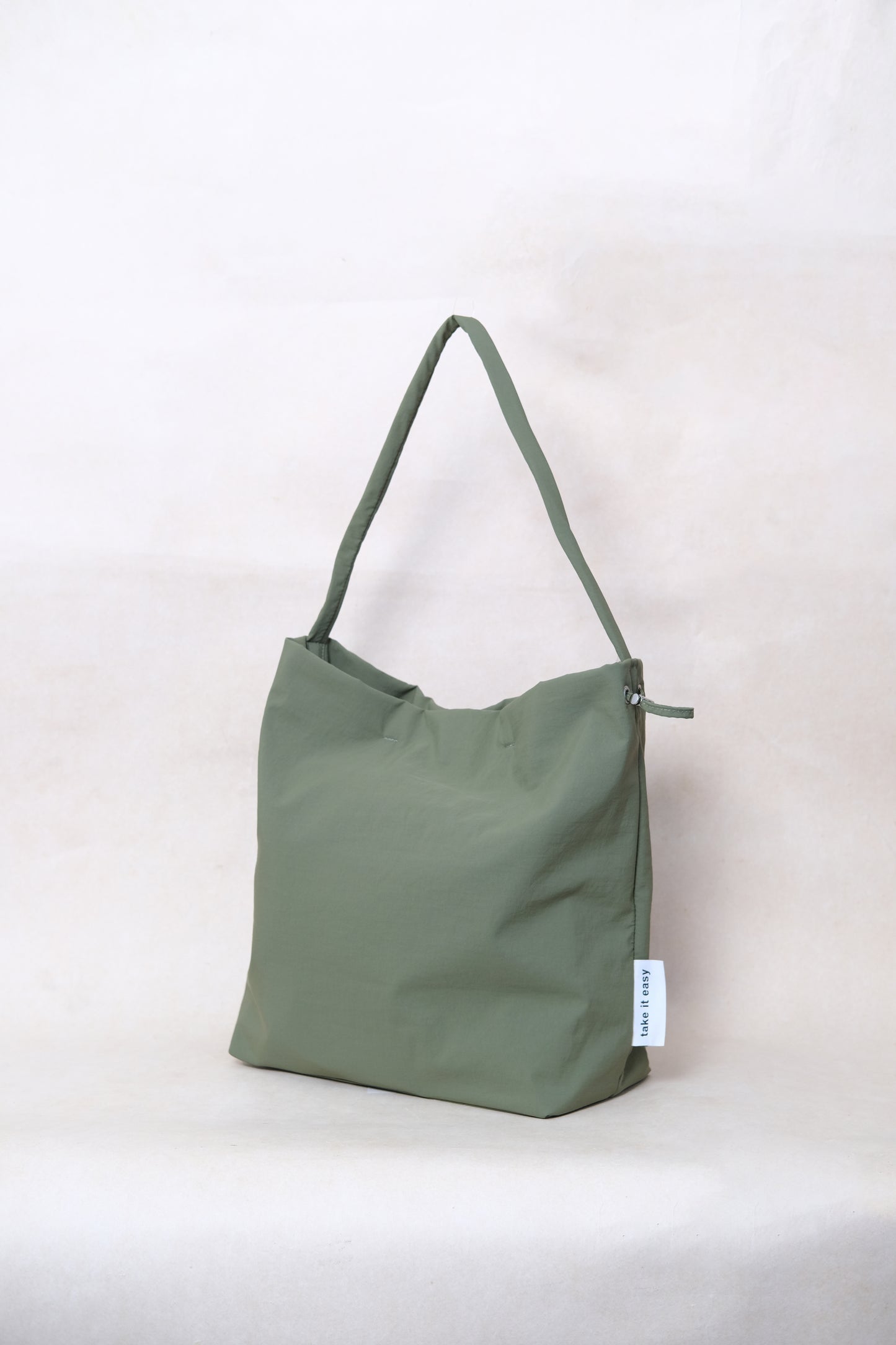 Everyday Nylon Carryall - Dark Green