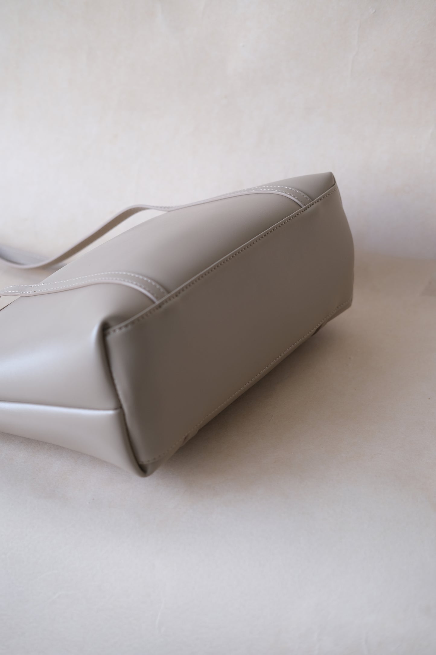 Épure Carry Tote - Almond