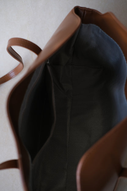 Épure Carry Tote - Chestnut