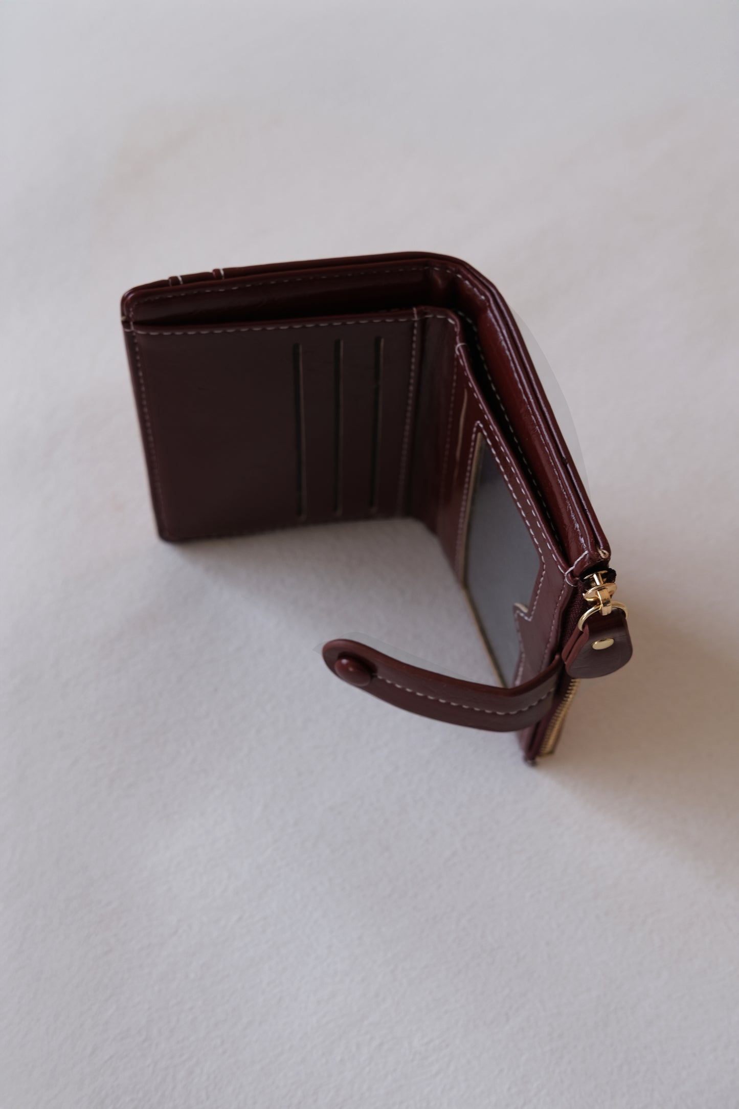 Vivienne Essential Wallet - Wine Red