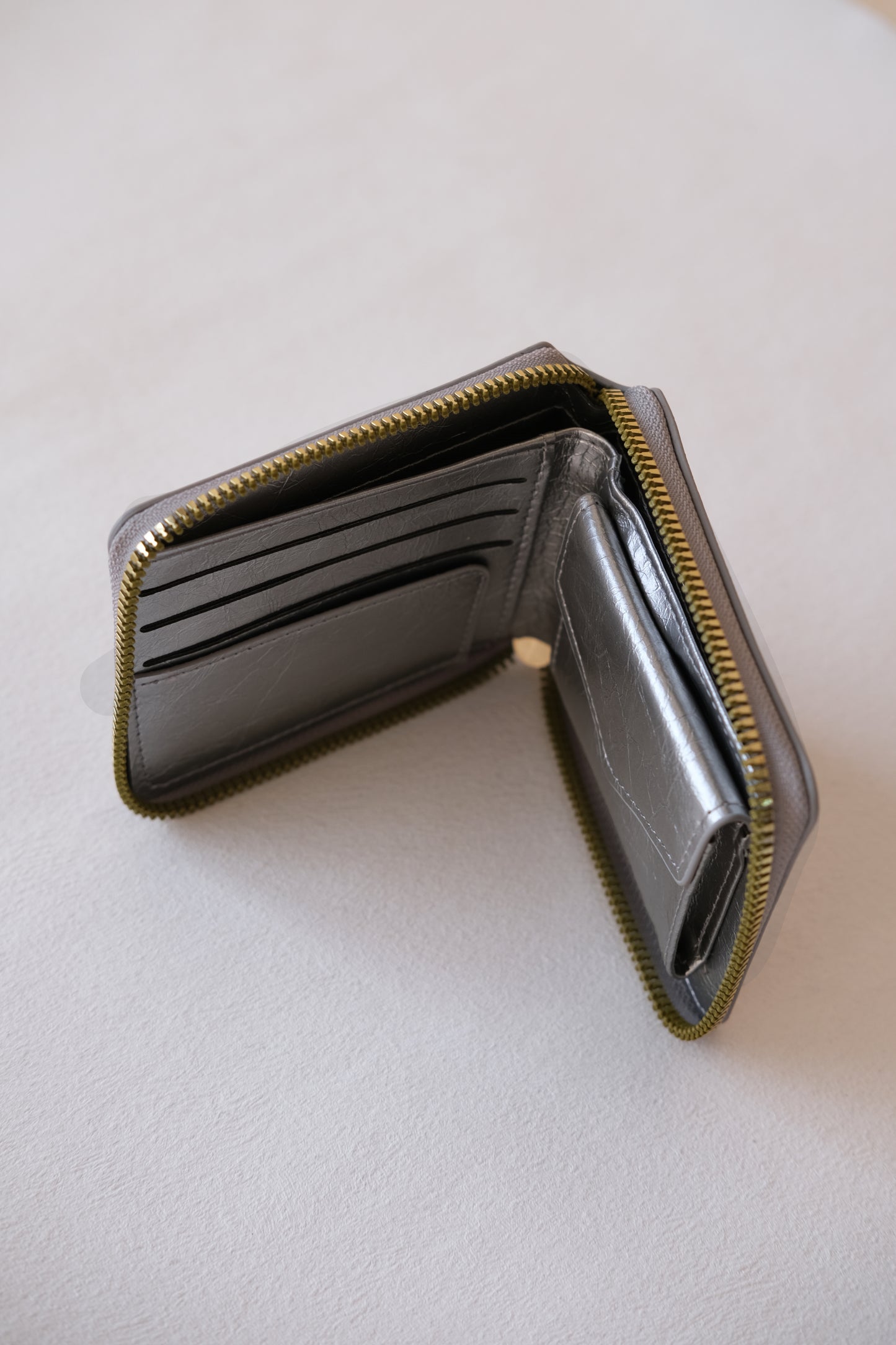 Serene Classic Wallet - Silver