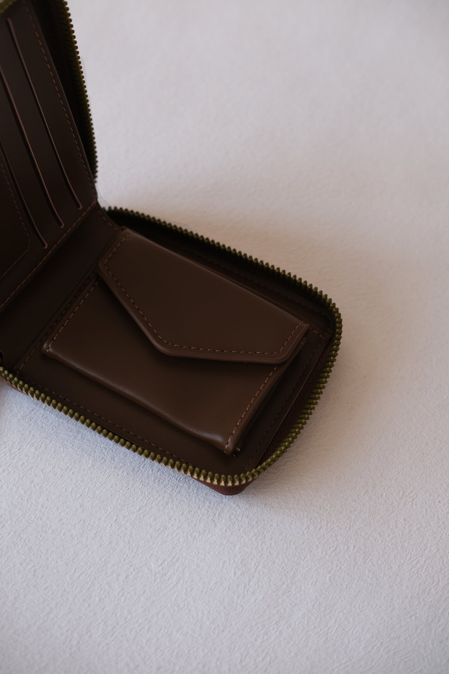 Serene Classic Wallet - Coffee