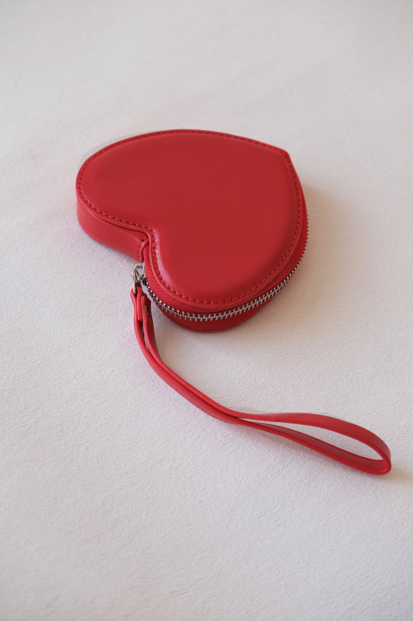 Amour Heart Pouch