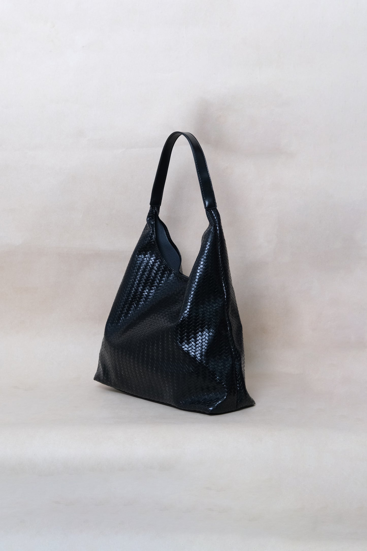 The Pure Elegance Tote - Classic Black
