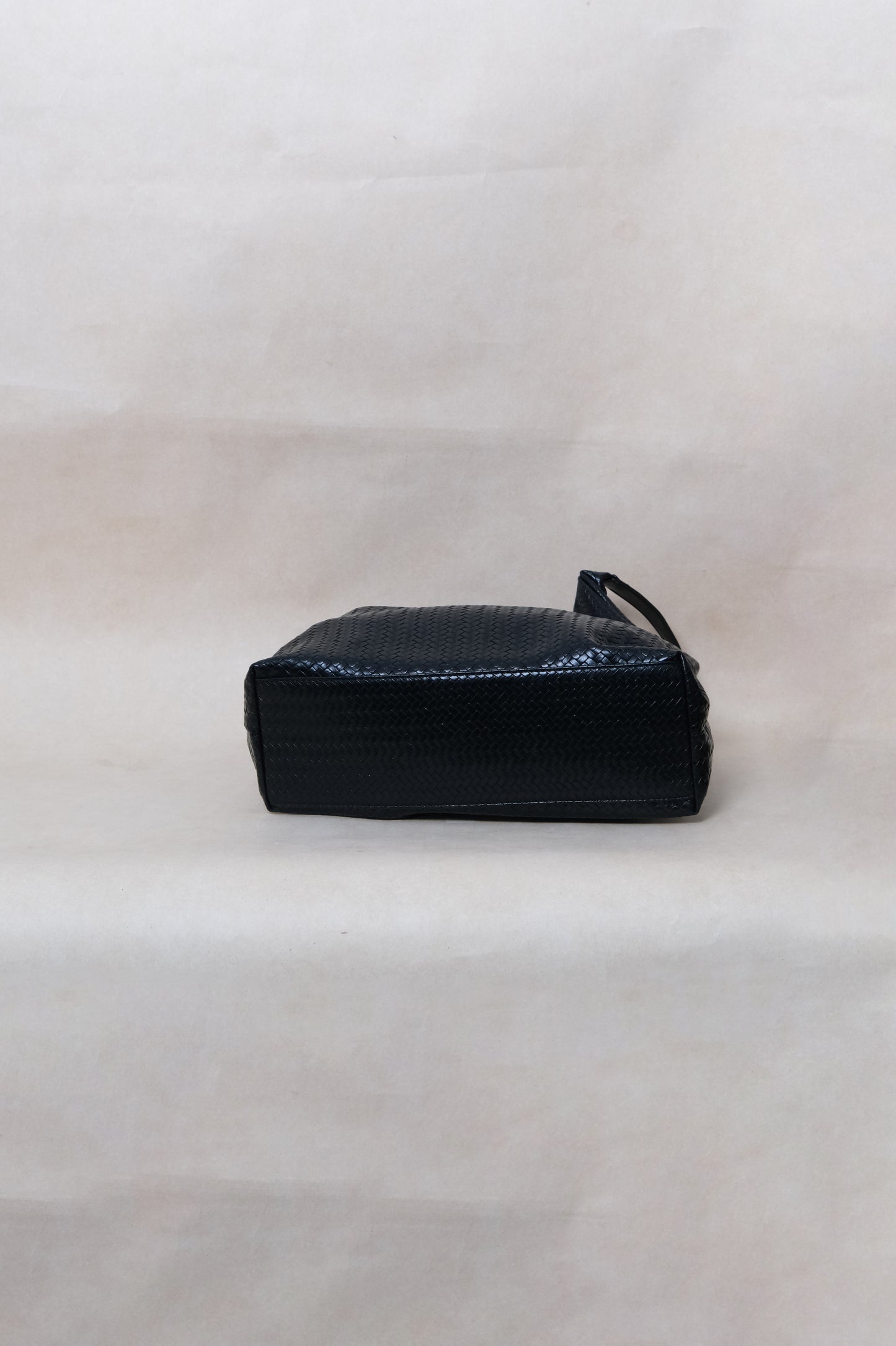 The Pure Elegance Tote - Classic Black